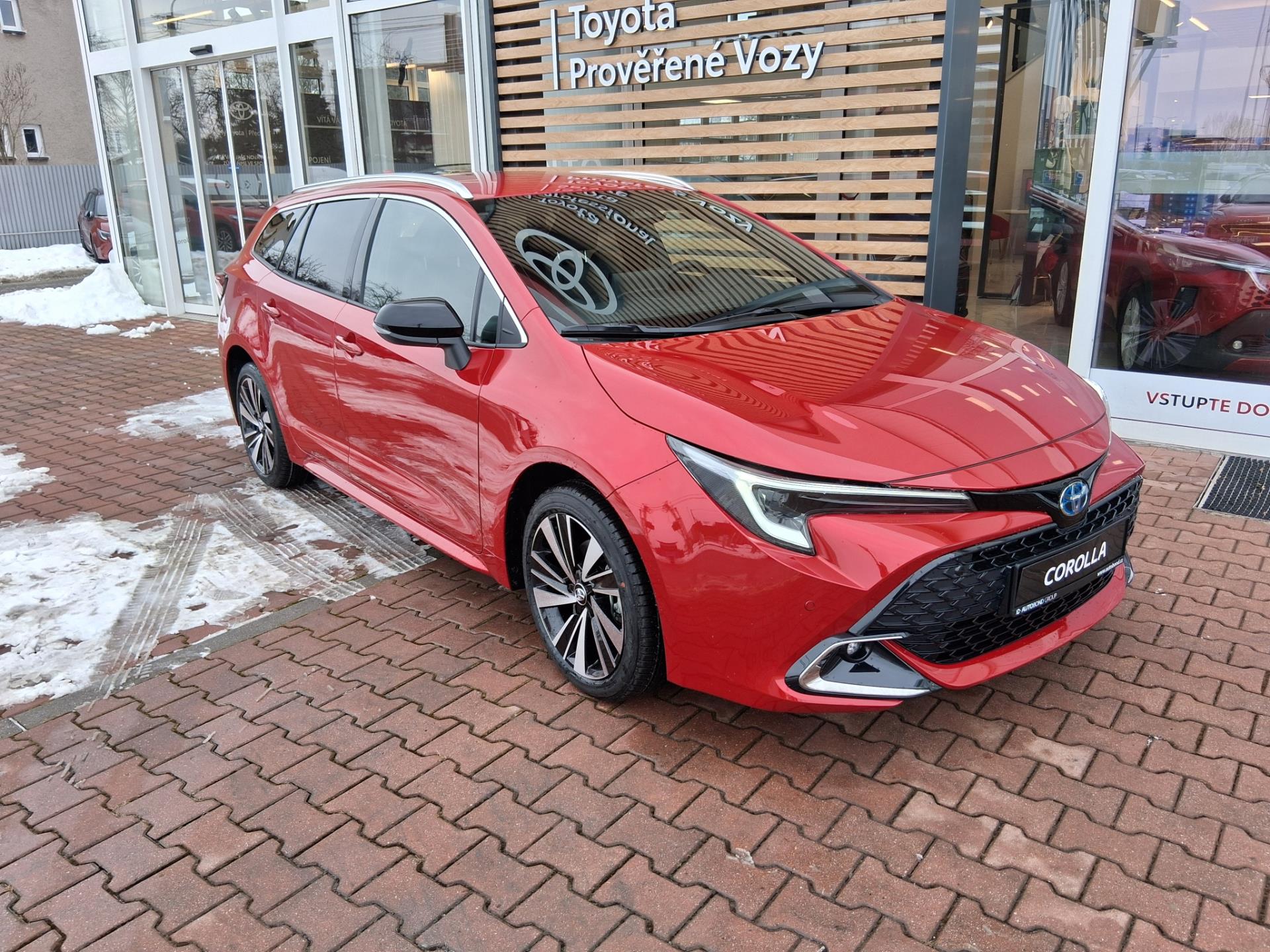 Toyota Corolla 1,8 HEV STYLE