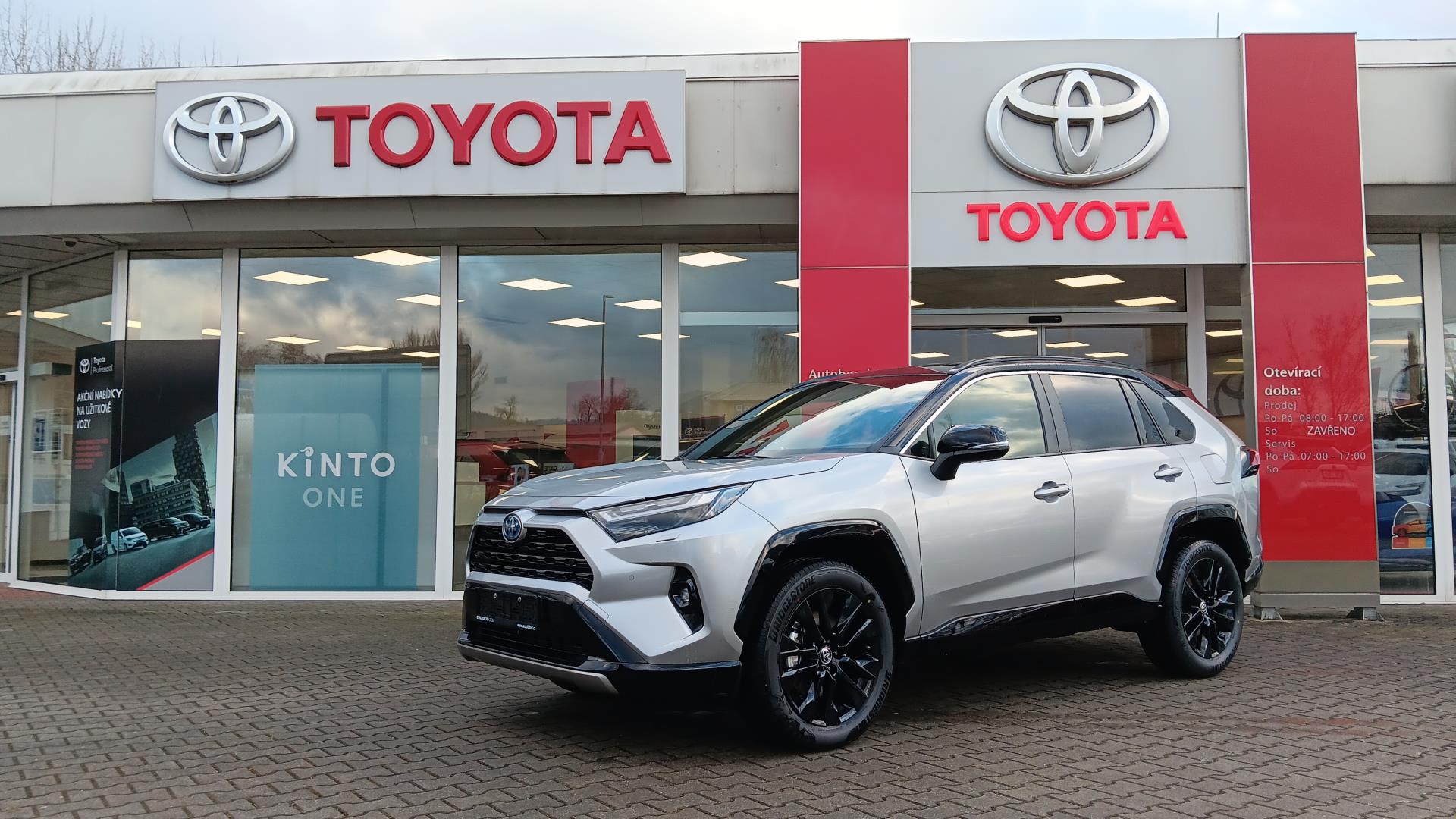 Toyota RAV4 2.5 HEV 4X4 JBL SELECTION + TAŽNÉ ZAŘÍZENÍ