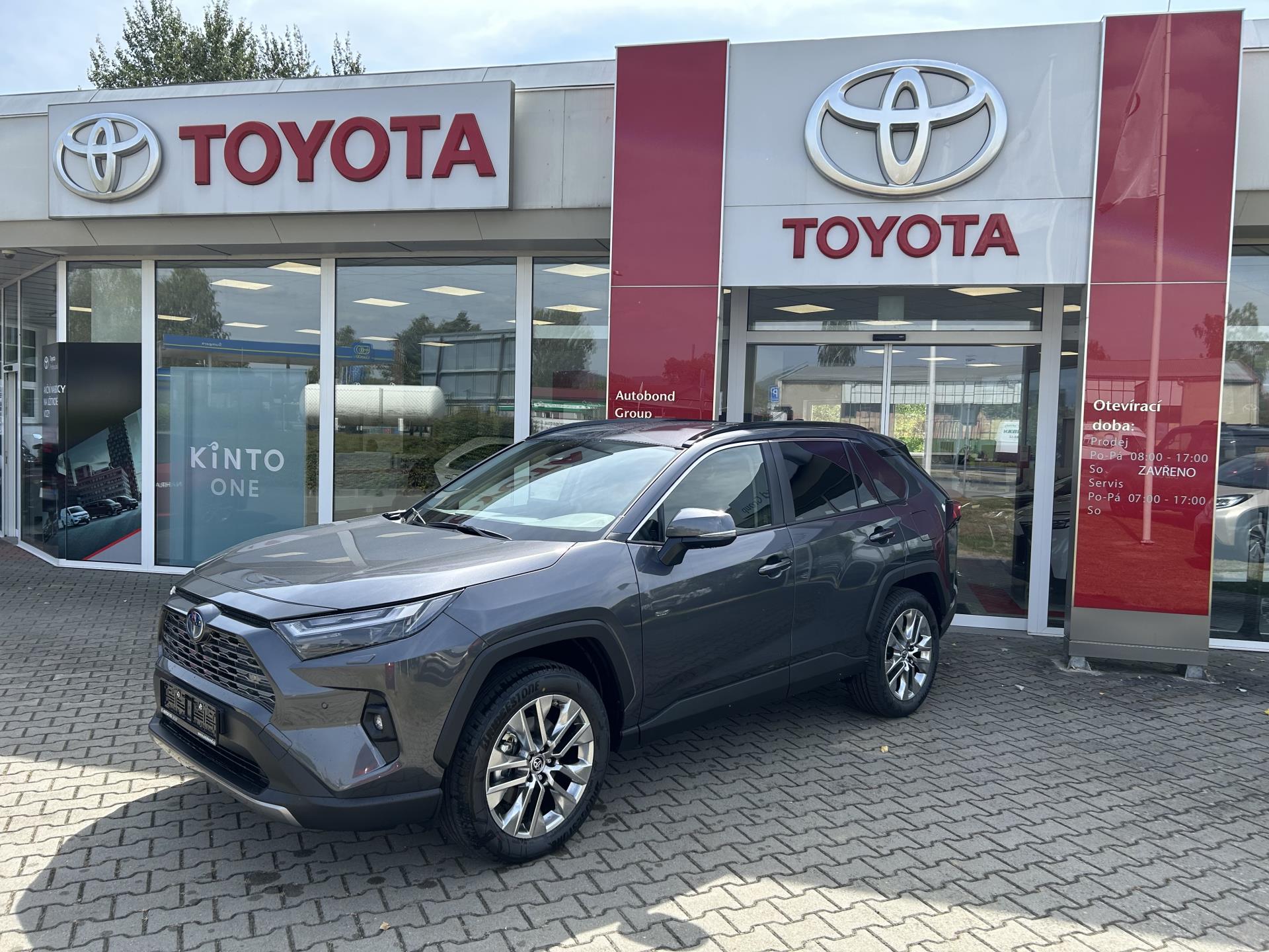 Toyota RAV4 2.5 HEV 4X4 EXECUTIVE  JBL – Tažné zařízení