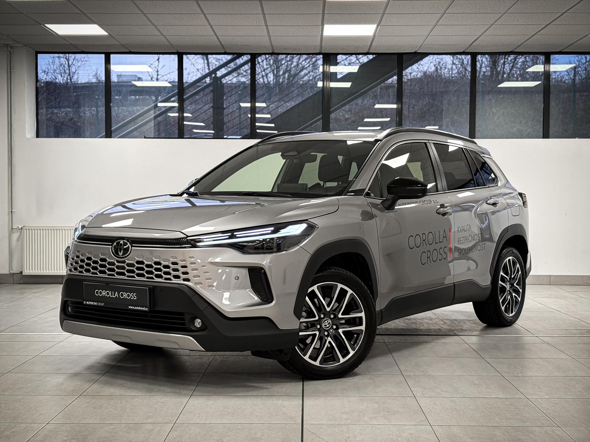 Toyota Corolla Cross 1.8 HEV STYLE CVT 4×2