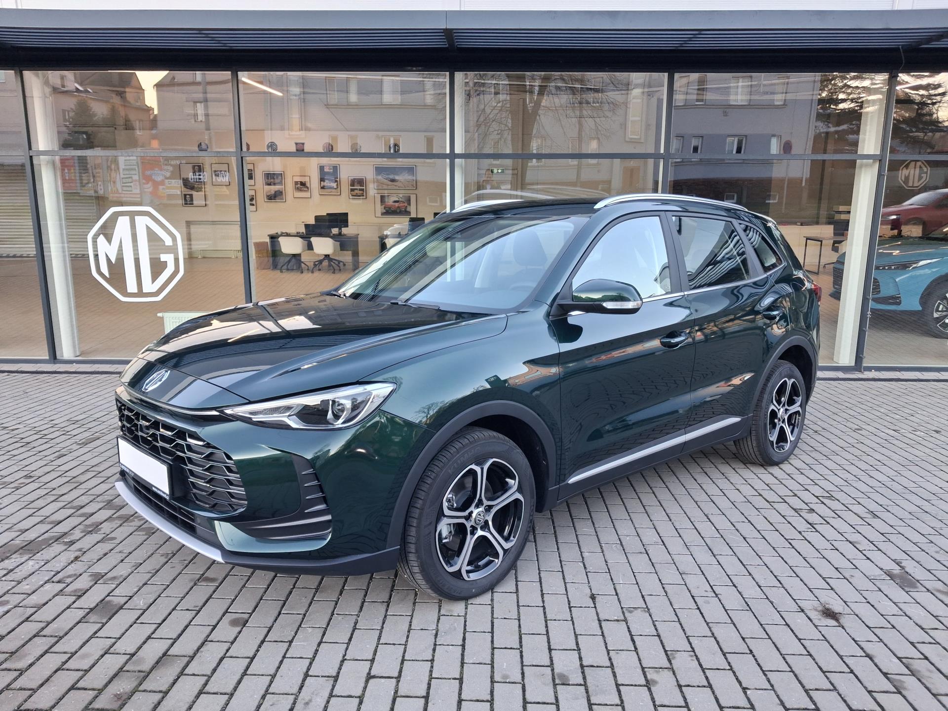 MG ZS EMOTION Hybrid+ 145kW 4AT 4×2 MY25