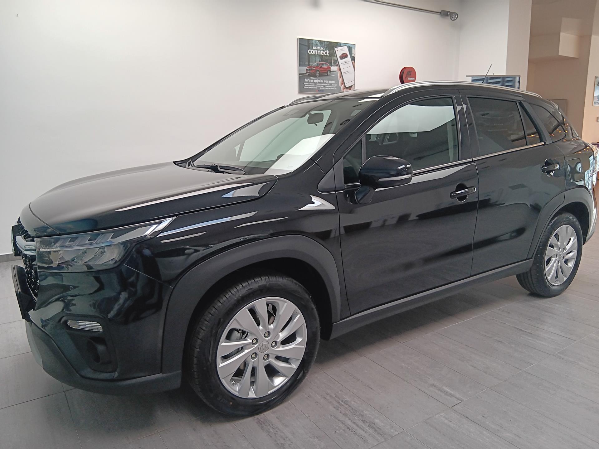 Suzuki S-Cross PREMIUM 1,4 HYBRID M/T 4×4 MY25