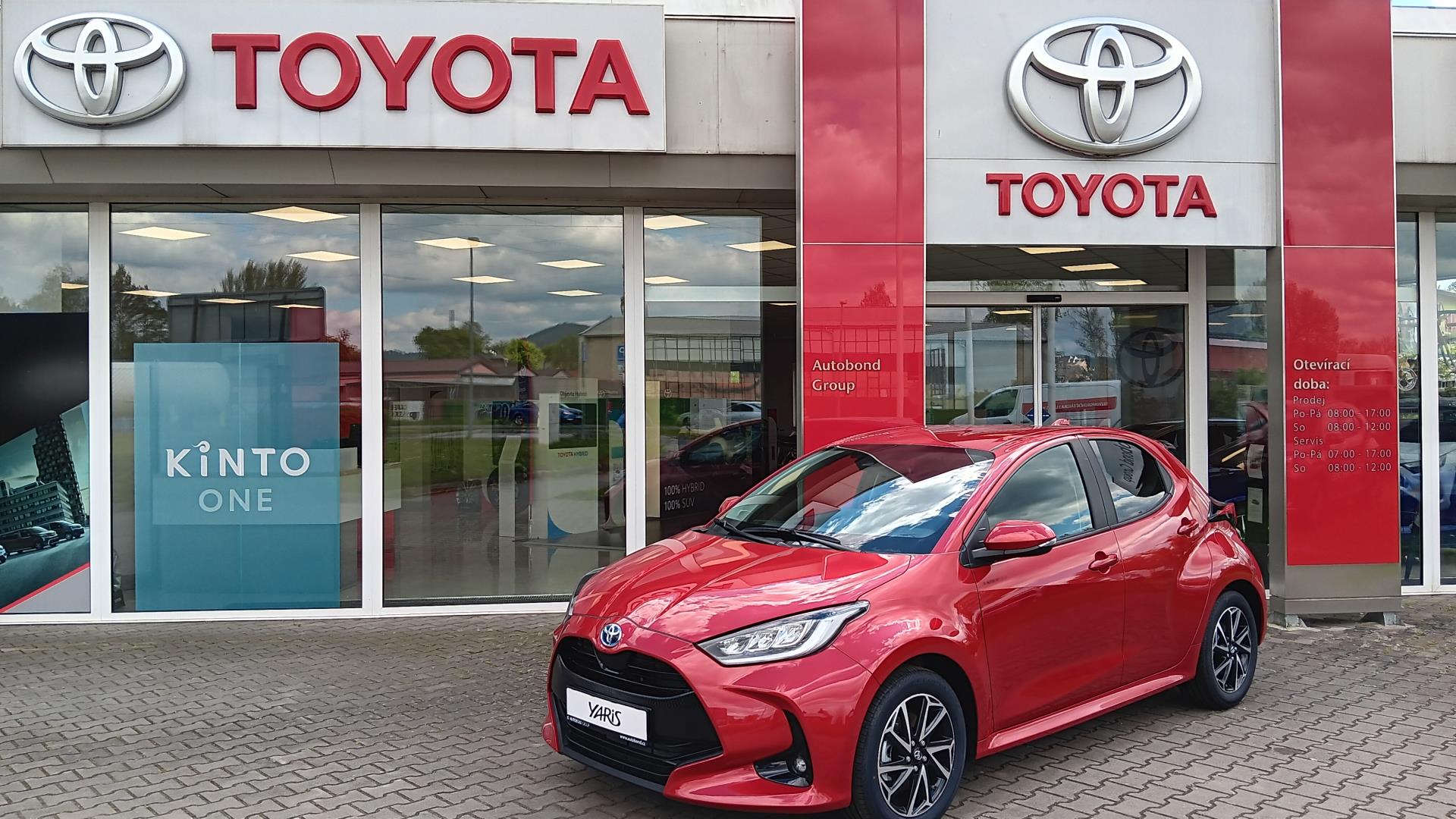 Toyota Yaris 1.5L HEV 130 EXECUTIVE