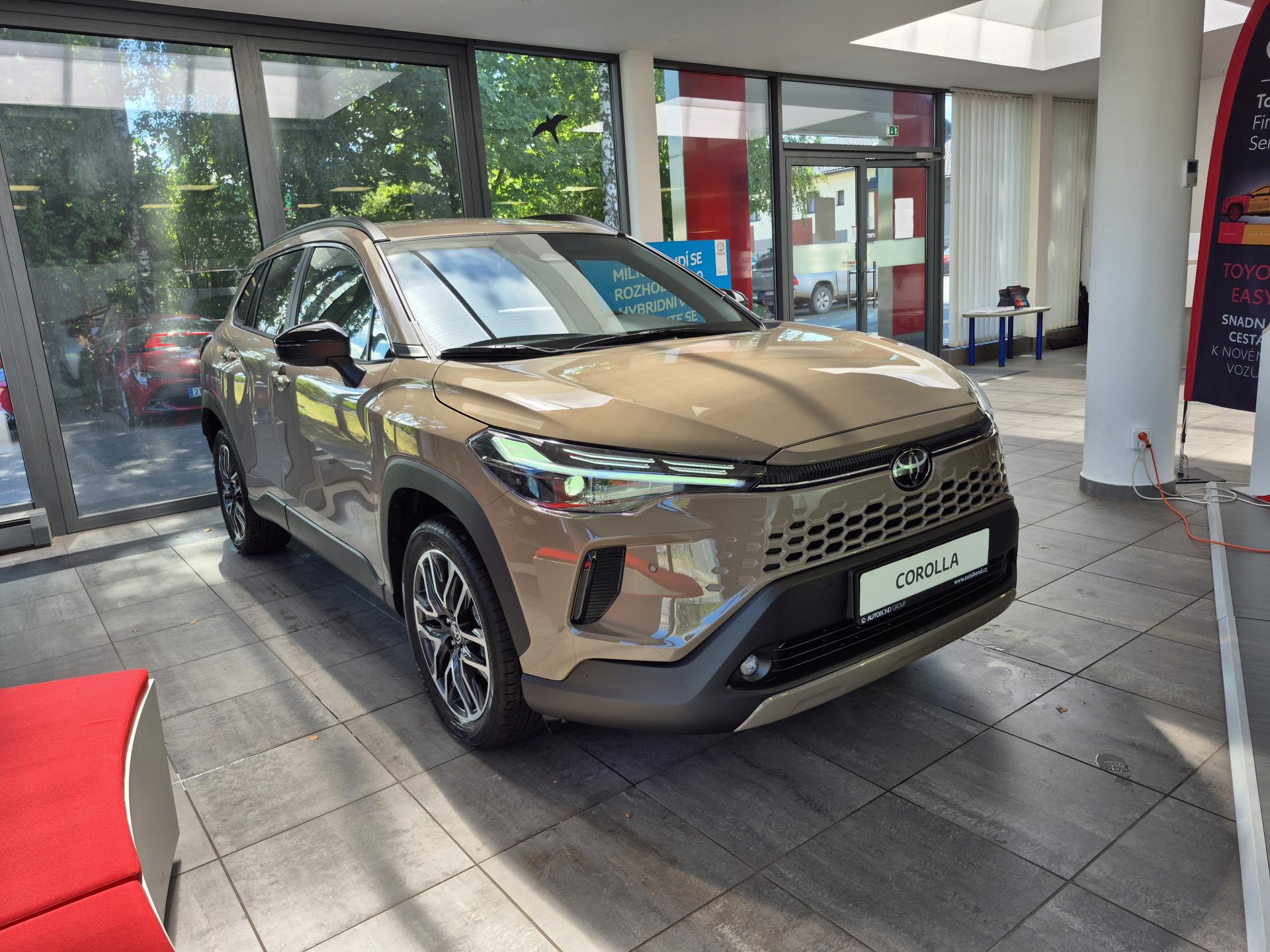 Toyota Corolla Cross Style 1.8 Hybrid (140 k)