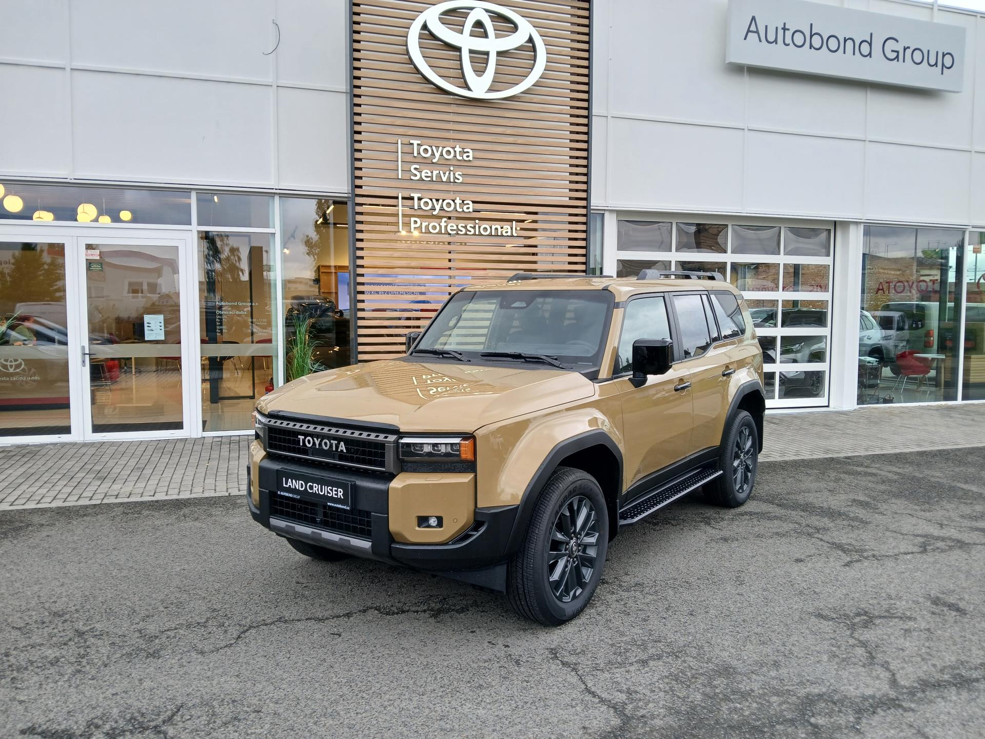 Toyota Land Cruiser 2.8D 8AT Executive