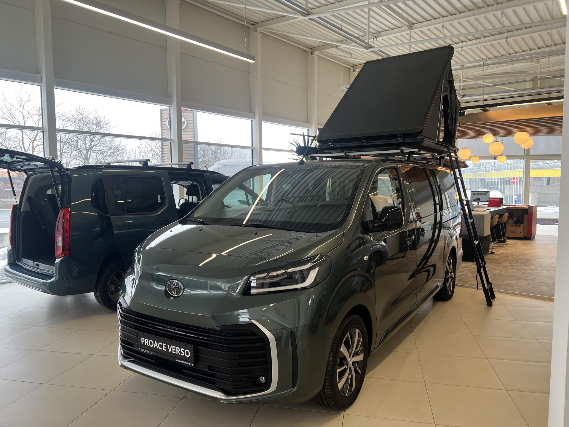 Toyota Proace Verso 2.0D 8AT Family 8S CAMPING