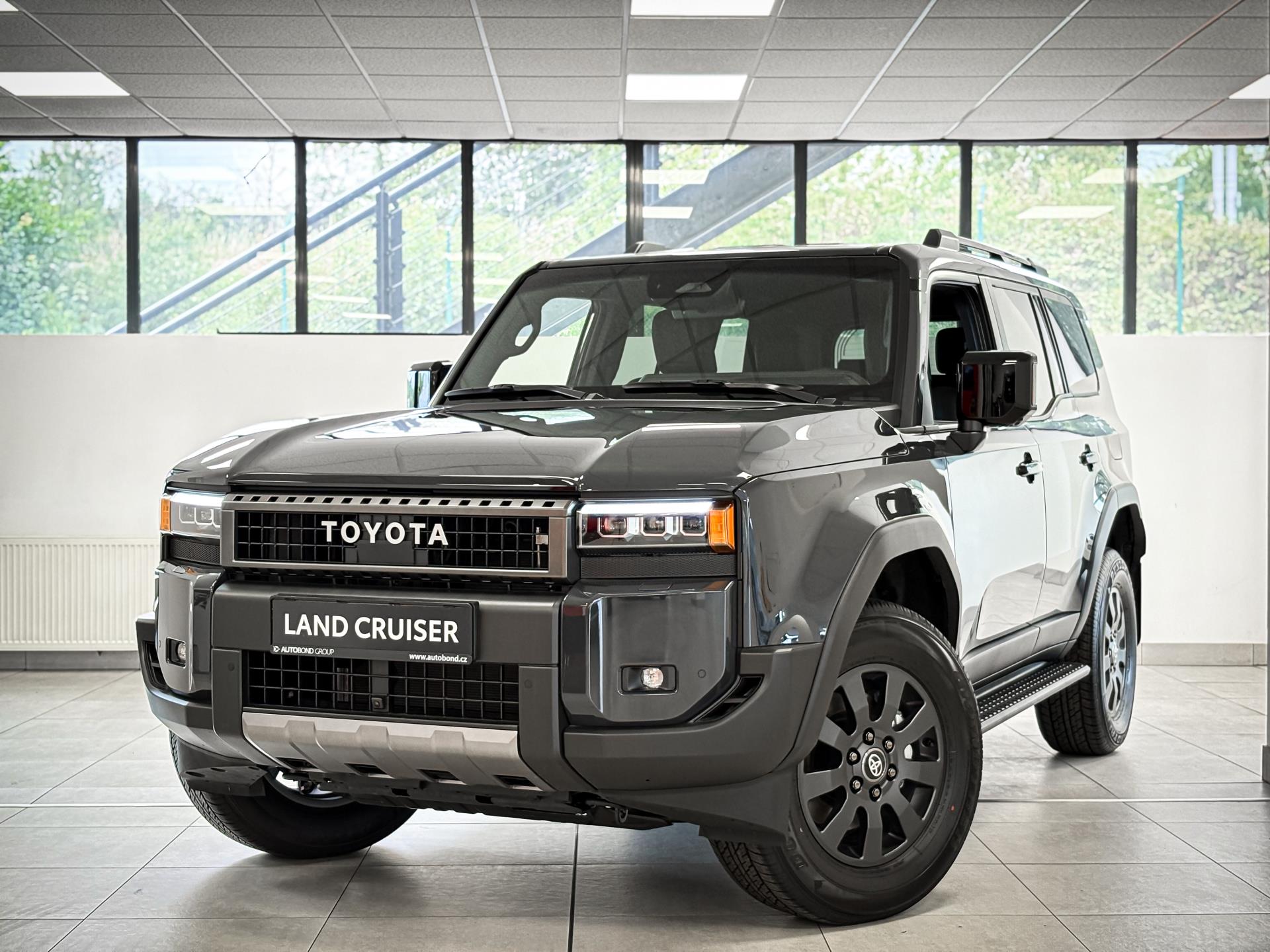 Toyota Land Cruiser 2.8L Diesel, 8AT, Executive