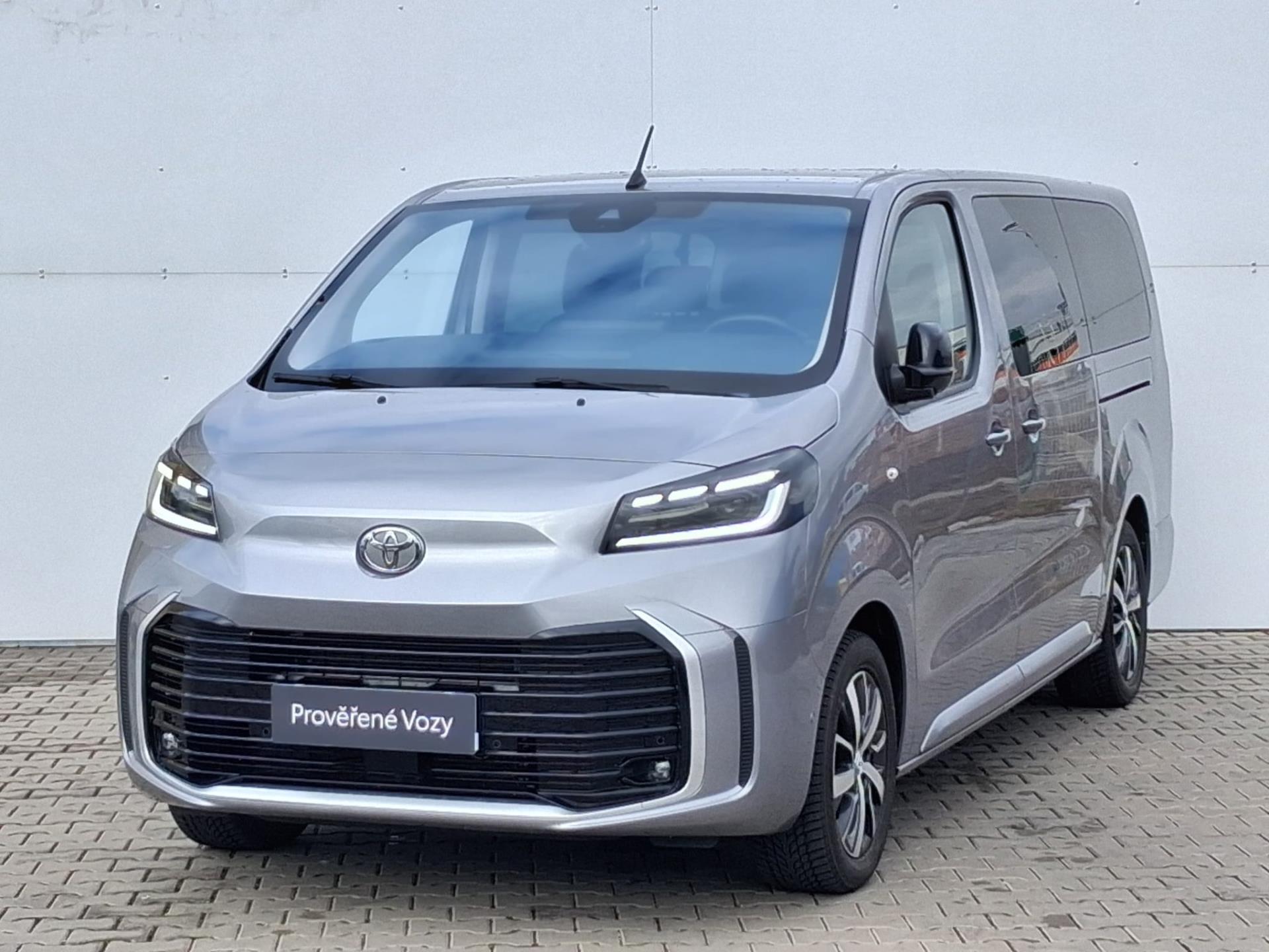 Toyota Proace Verso 2,0 D-4D 8AT L2 Family Webasto