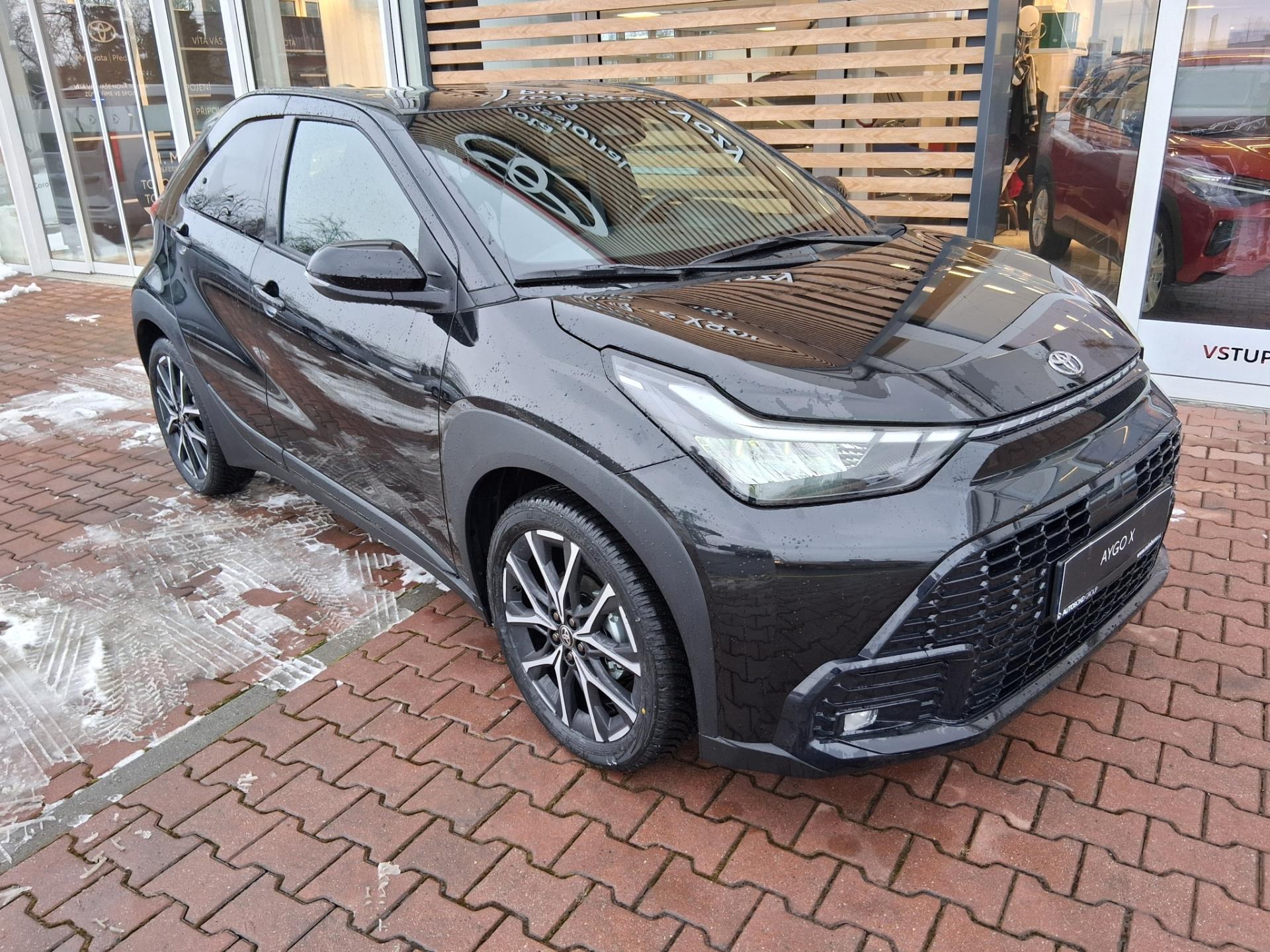 Toyota Aygo X 1,5 HEV GR SPORT