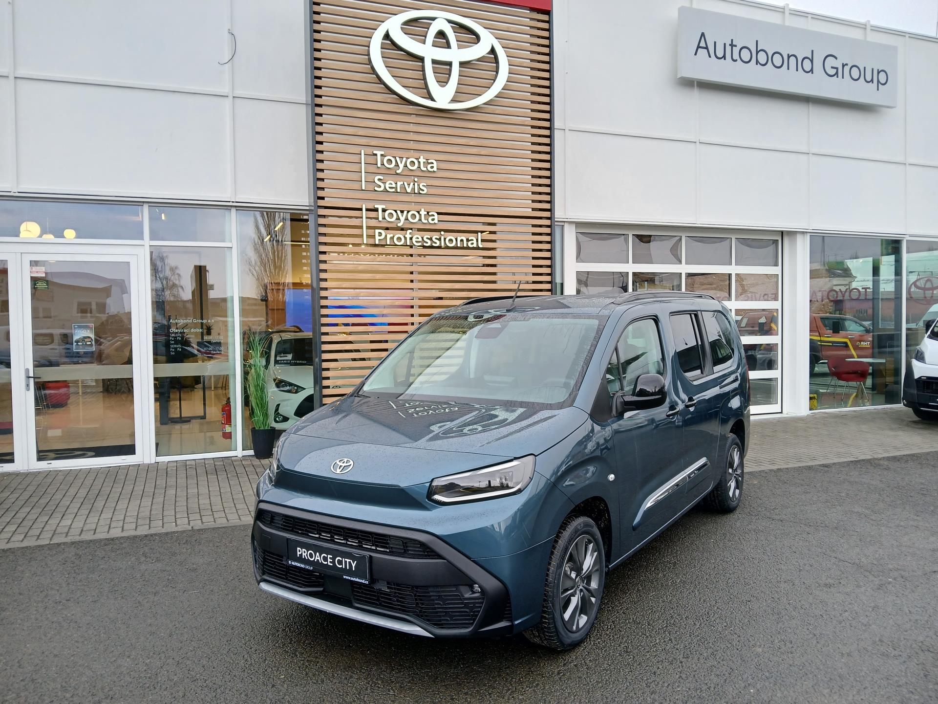 Toyota Proace City Verso 1,5 130k 6MT Family 7s