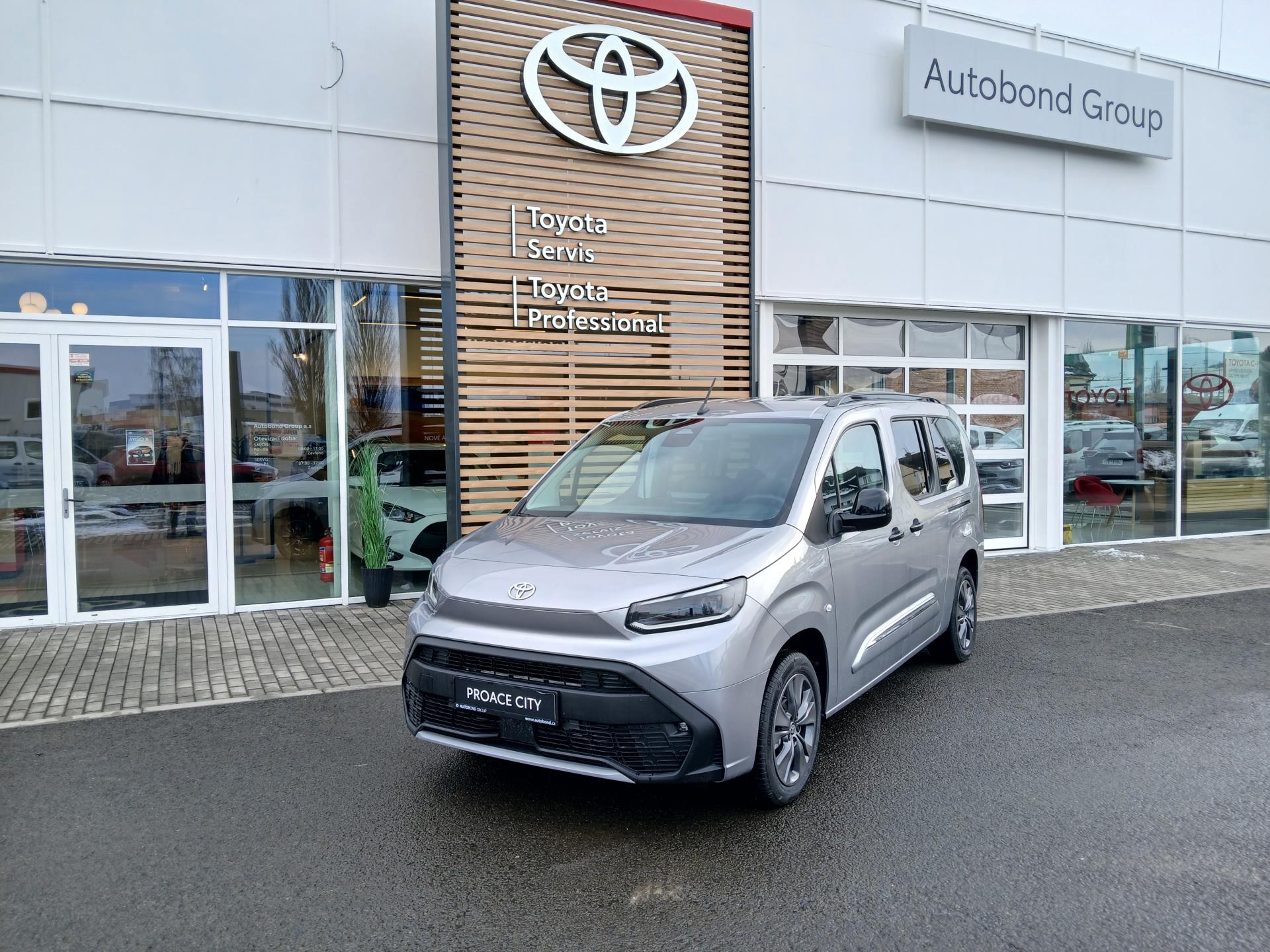 Toyota Proace City Verso 1.5D 6MT Long Family 7 míst