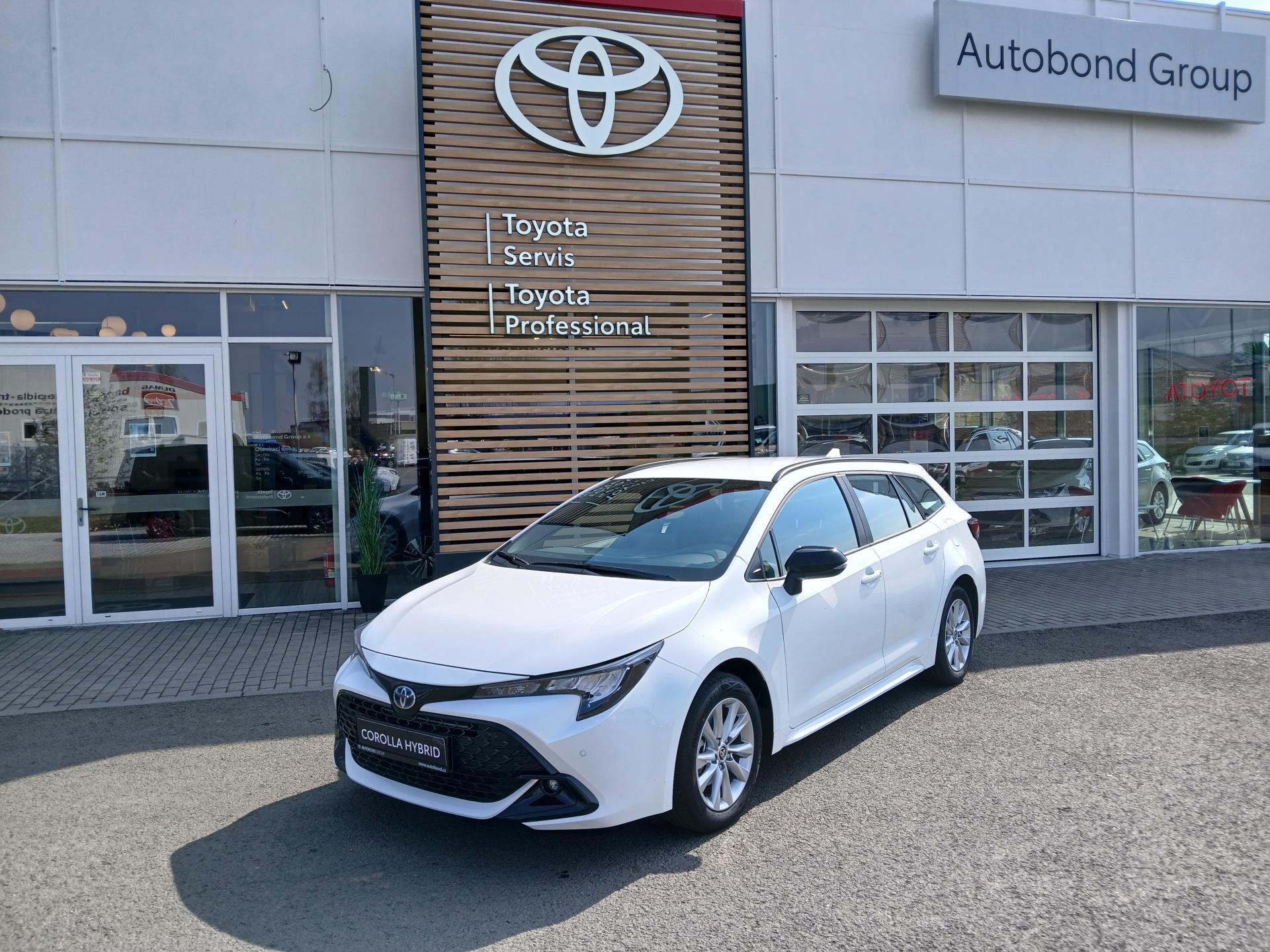 Toyota Corolla 1.8 CVT 140k Comfort Tech