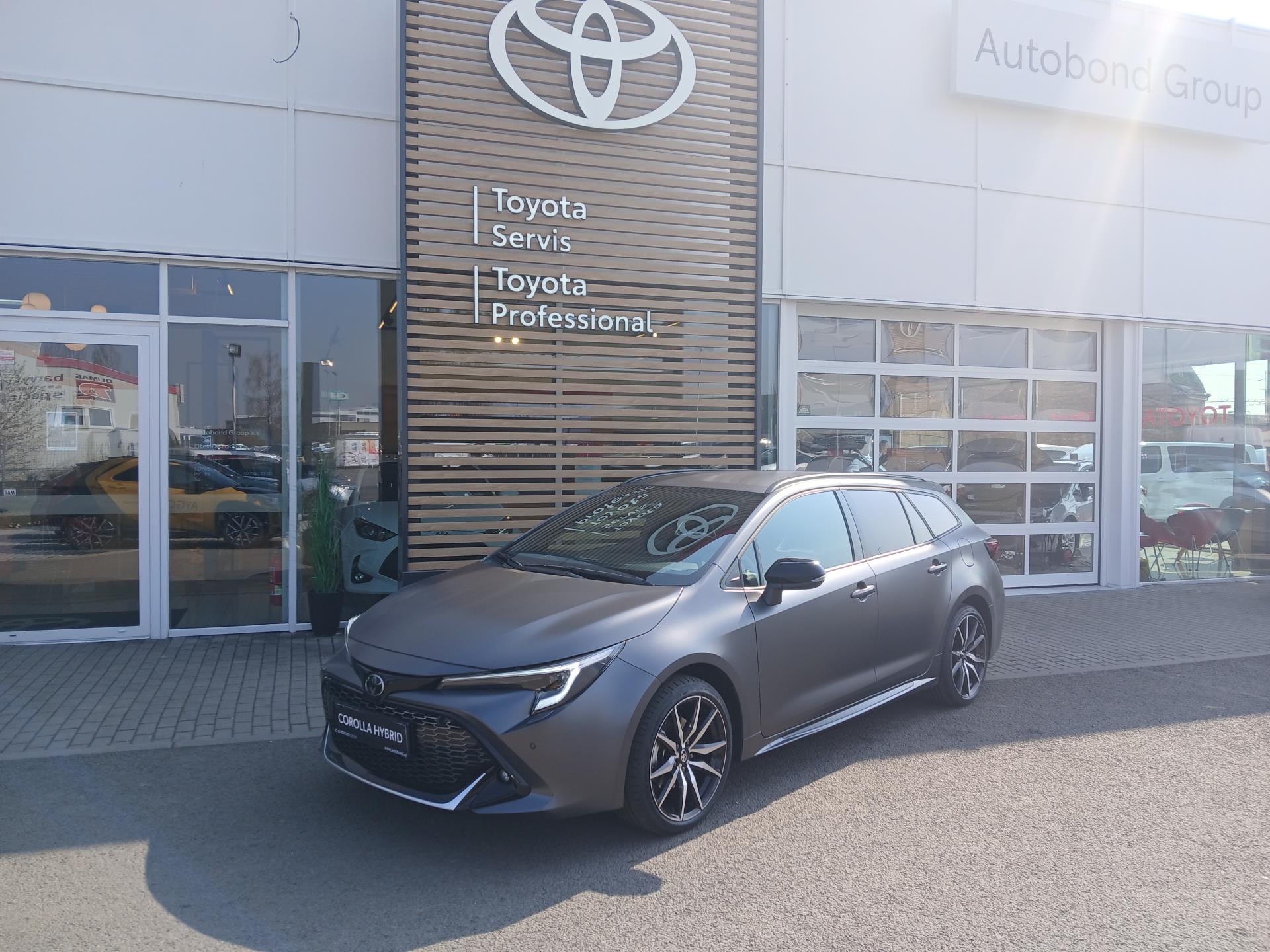 Toyota Corolla 2.0 HEV E-CVT, GR Sport