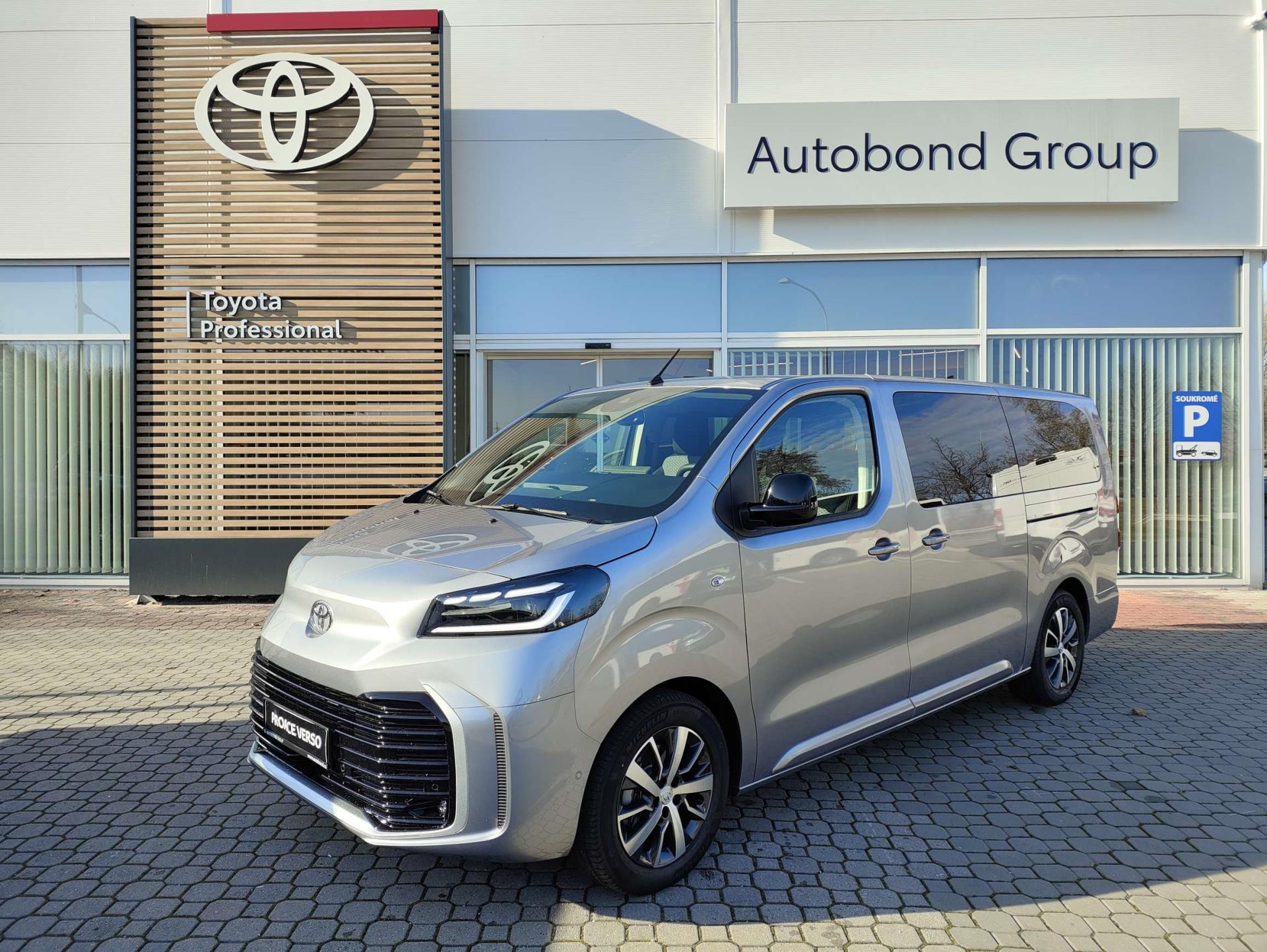 Toyota Proace Verso 2.0D 8AT Family 8S + Tažné zařízení