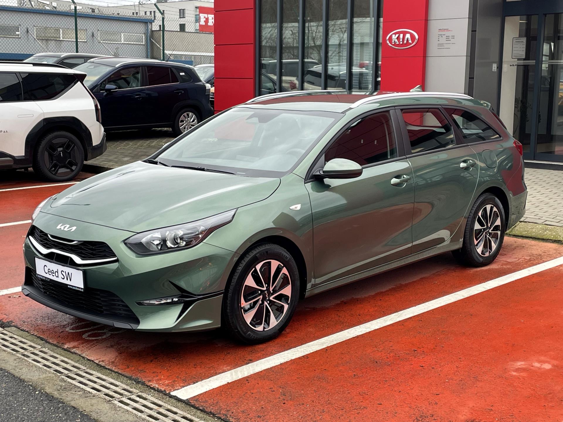 KIA Ceed 1,5 T-GDi GPF 7DCT SPIN (2025)