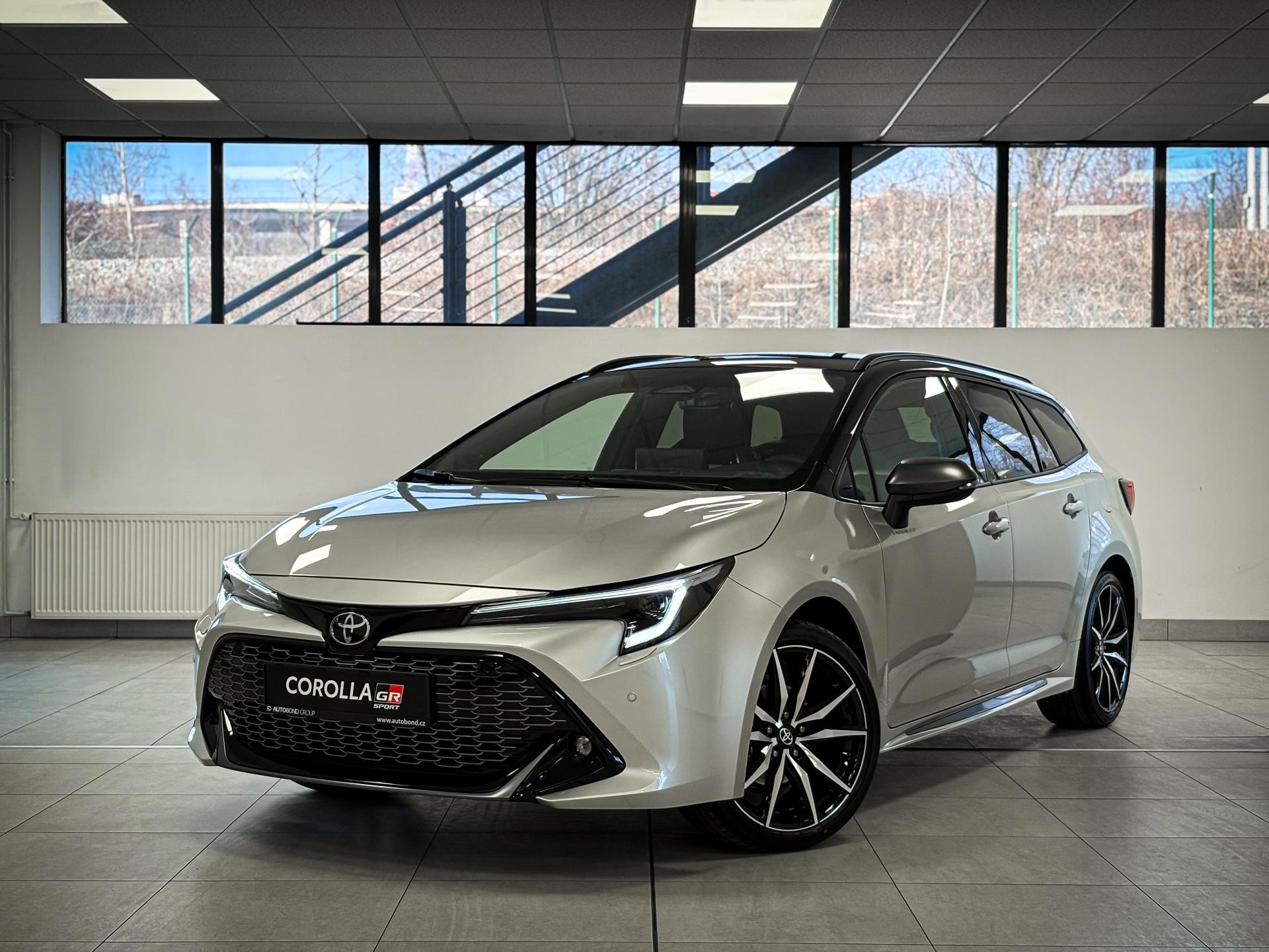 Toyota Corolla 2.0 Hybrid e-CVT, GR SPORT