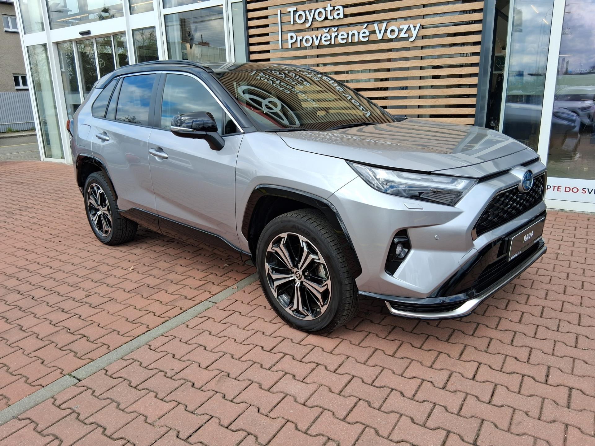 Toyota RAV4 2,0 PHEV Selection 4×4