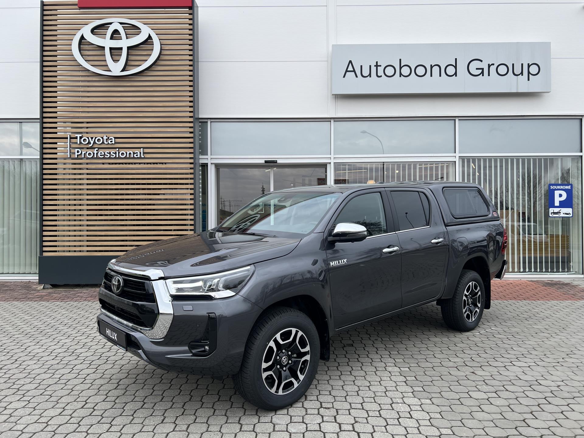 Toyota Hilux 2,8D 6AT Executive 4X4