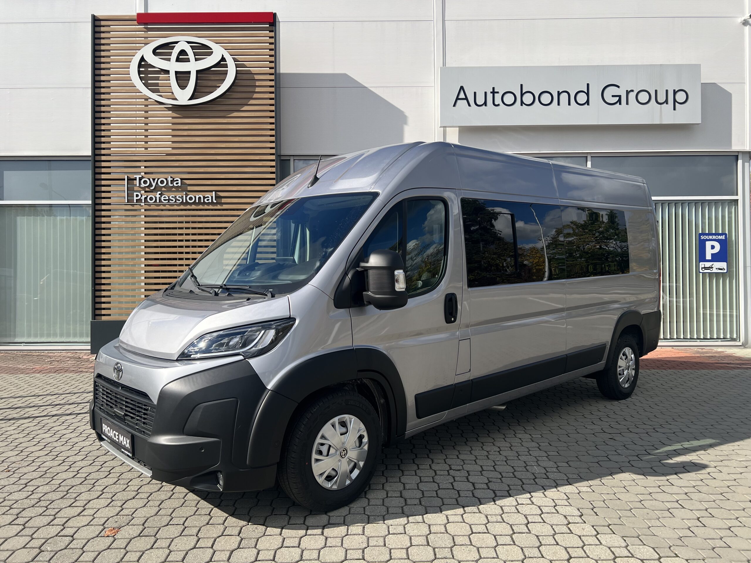 Toyota Proace Max 2.2 D 140 HP 6MT L3H2 Comfort