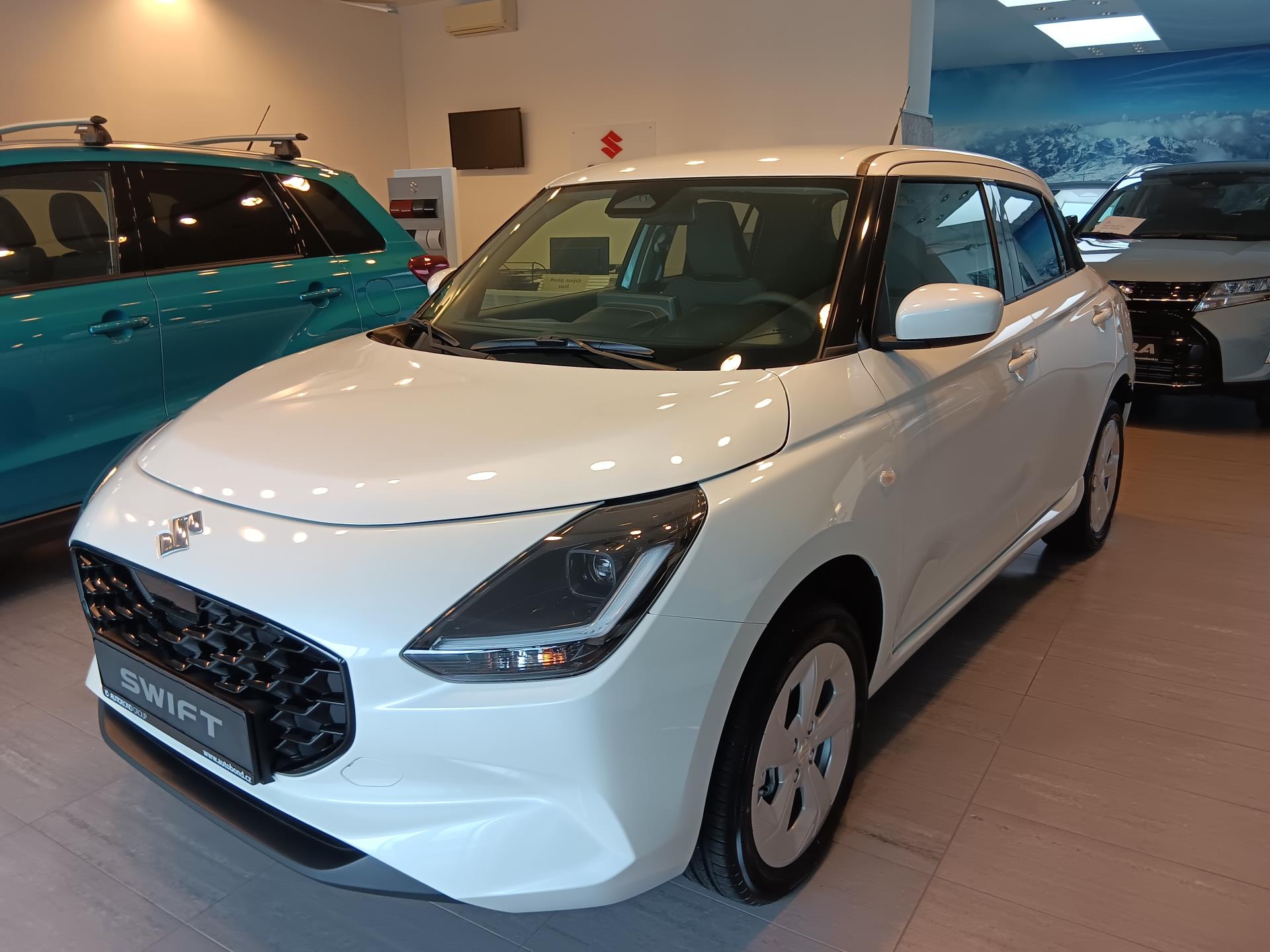 Suzuki Swift PREMIUM 1.2 HYBRID M/T 4×2 MY26