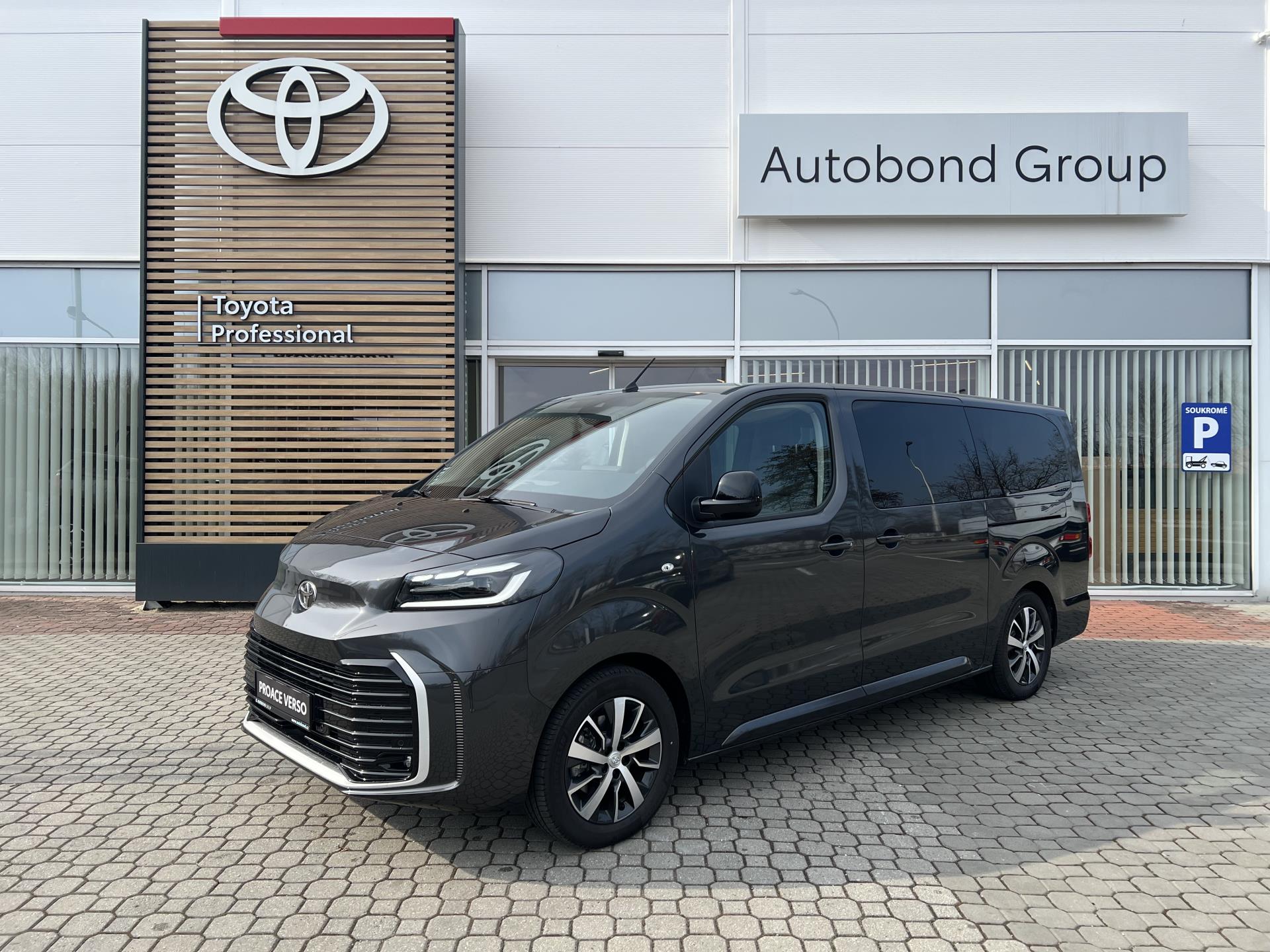 Toyota Proace Verso 2.0D 8AT VIP 6S L2 Skyview