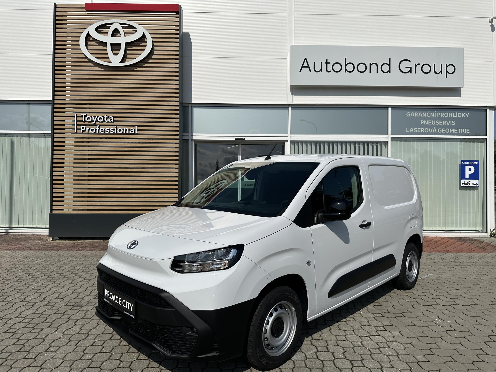 Toyota Proace City 1.2T 6MT Active 3S SmartCargo Short