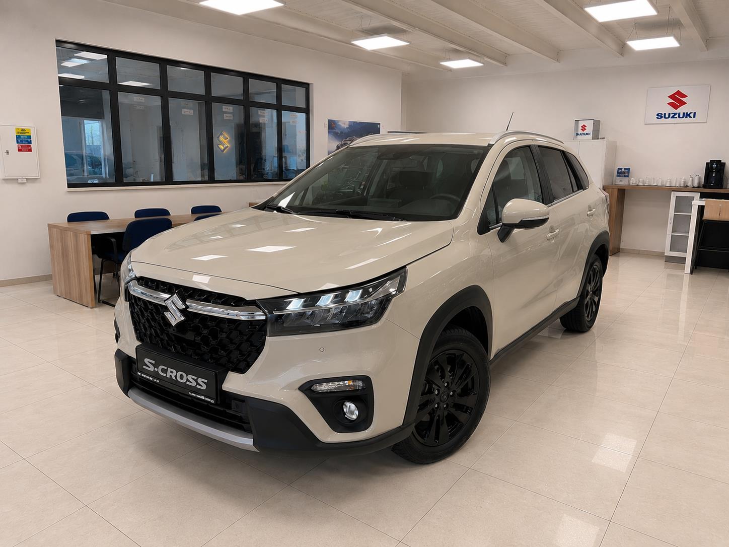 Suzuki S-Cross ELEGANCE 1,4 A/T 4×2 BE 6/2026