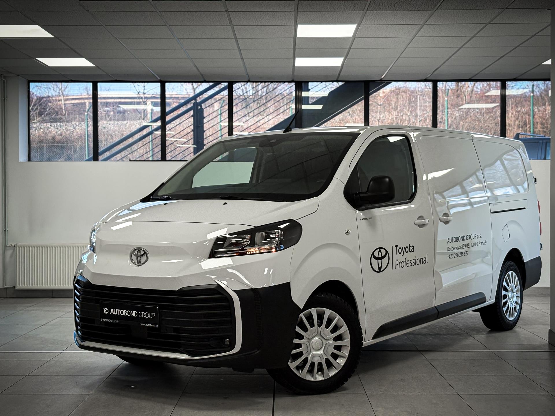 Toyota ProAce 2,0L 8st, Active Multimedia Navi