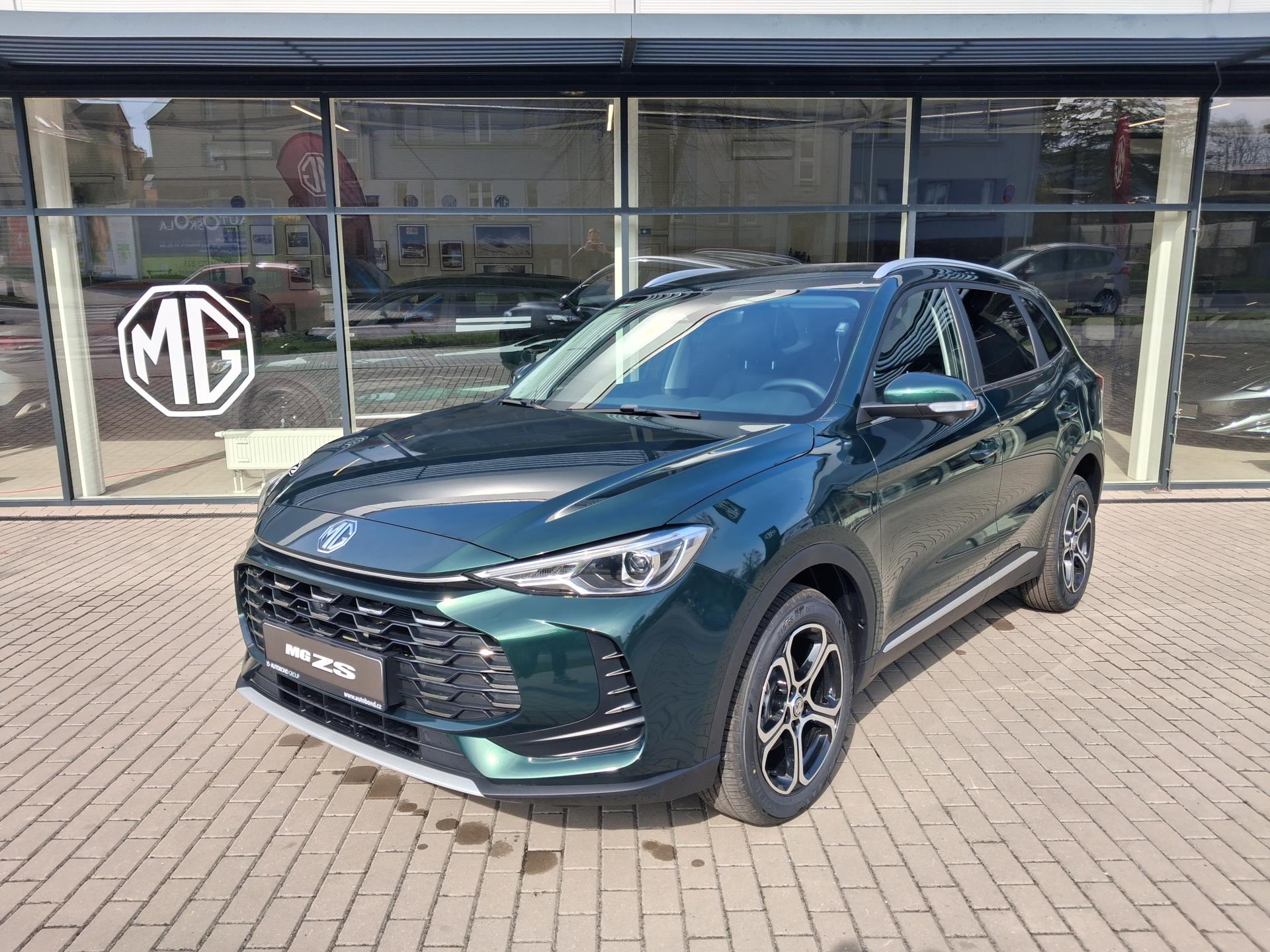 MG ZS ELEGANCE 1.5 85kW 5MT
