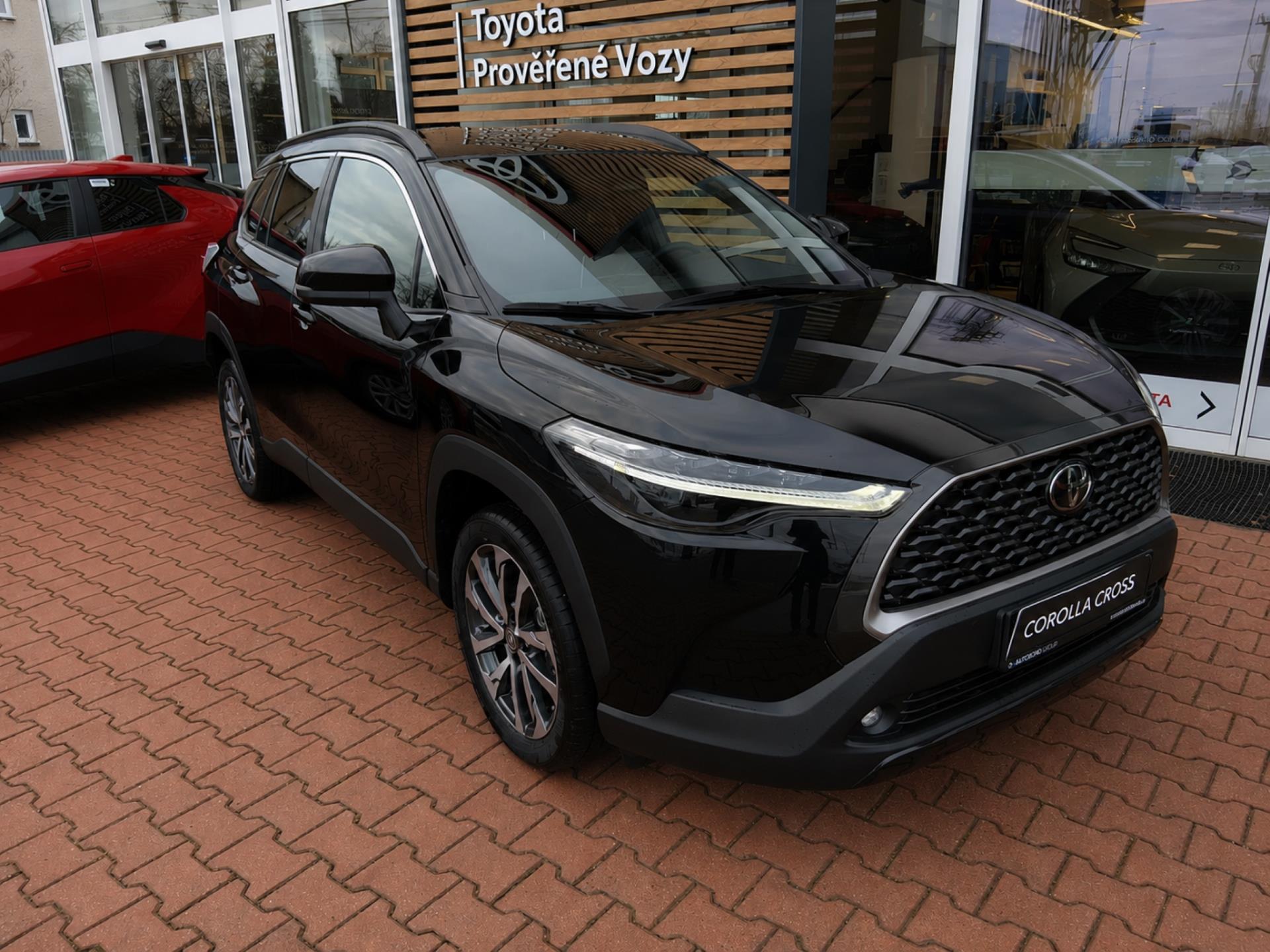 Toyota Corolla Cross 2,0 HEV 4X2 STYLE TECH