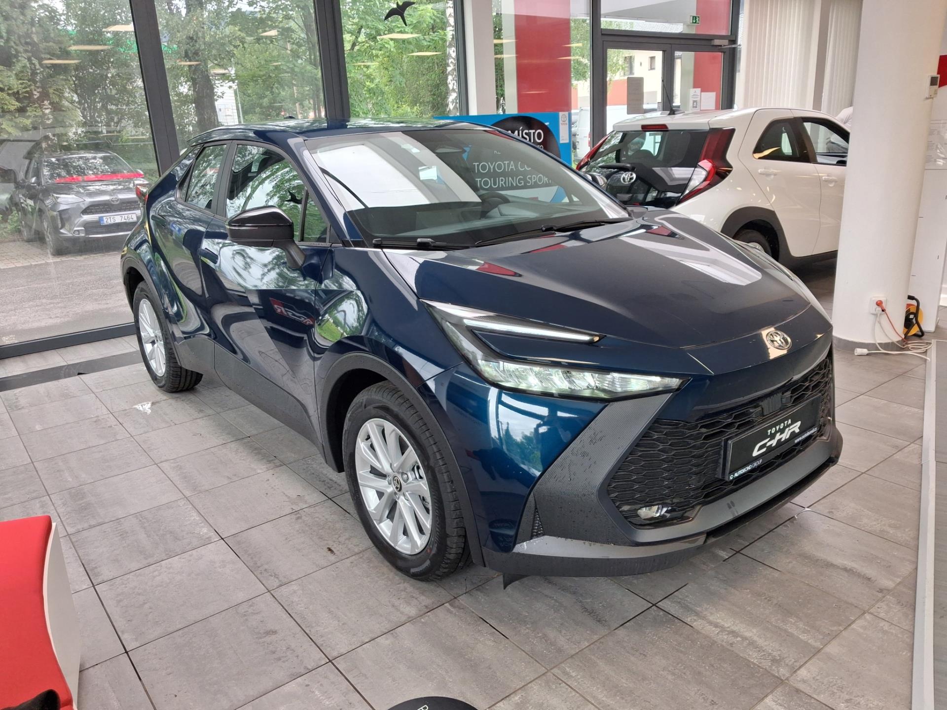 Toyota C-HR 1.8L HEV Comfort 140K