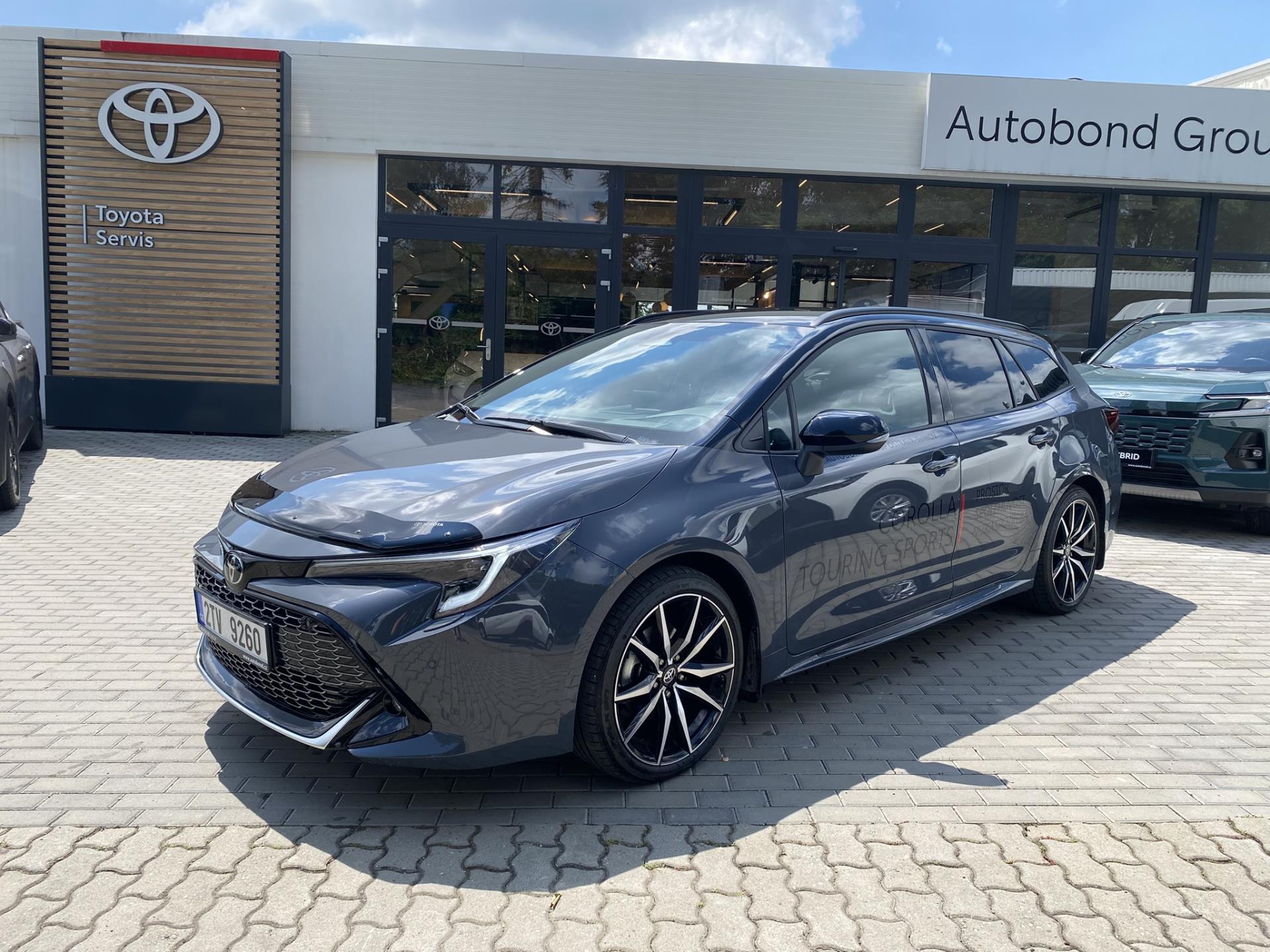 Toyota Corolla 1.8 GR SPORT + tažné