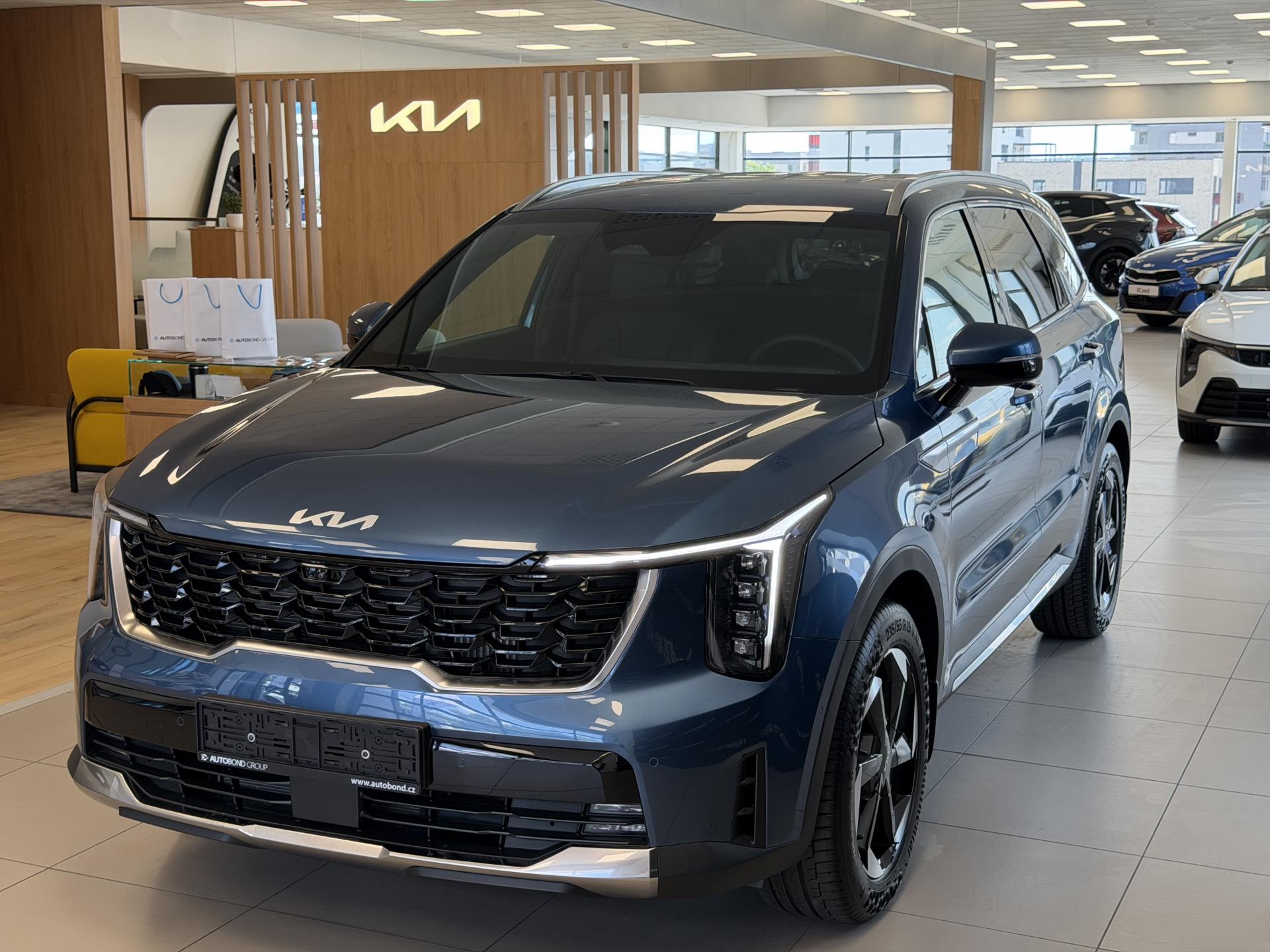 KIA Sorento 1,6 T-GDi GPF HEV 4×4 6AT TOP (2025)