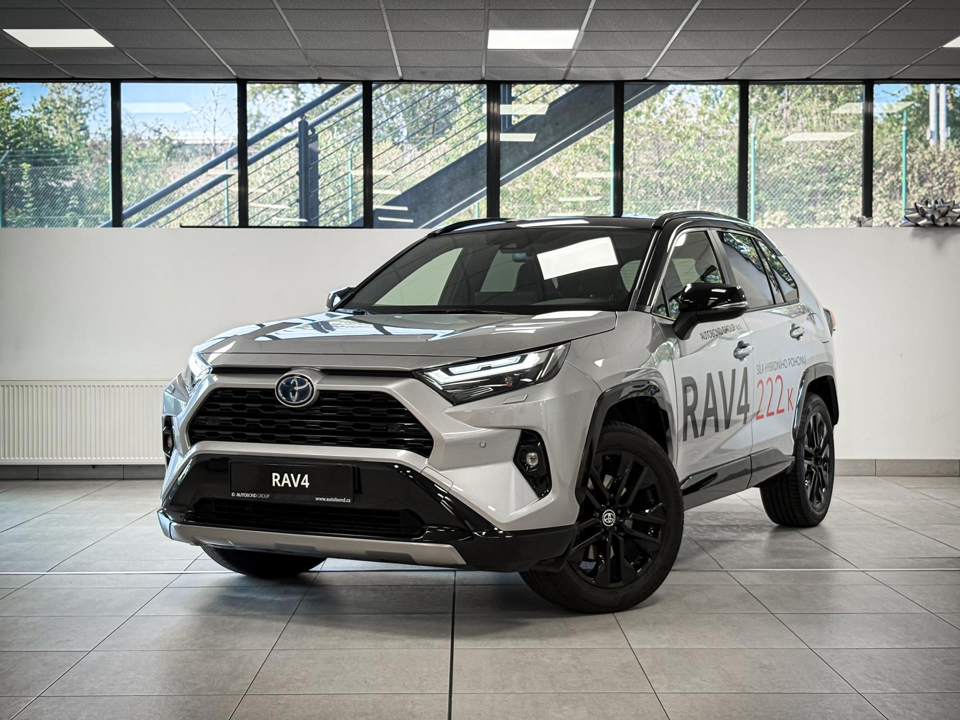 Toyota RAV4 2.5 HEV EXECUTIVE 4×4 !SKLADEM!