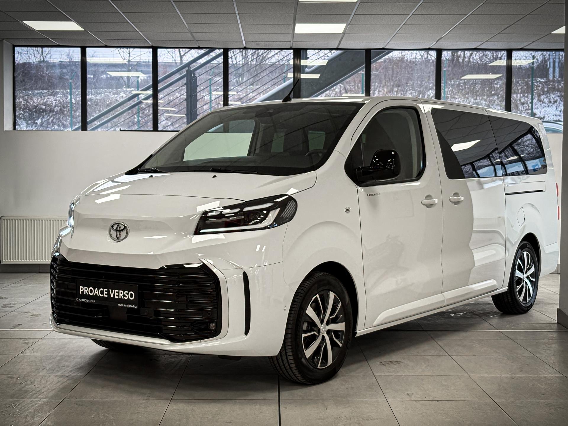 Toyota Proace Verso 2.0L Diesel 8st, VIP 7S Skyview