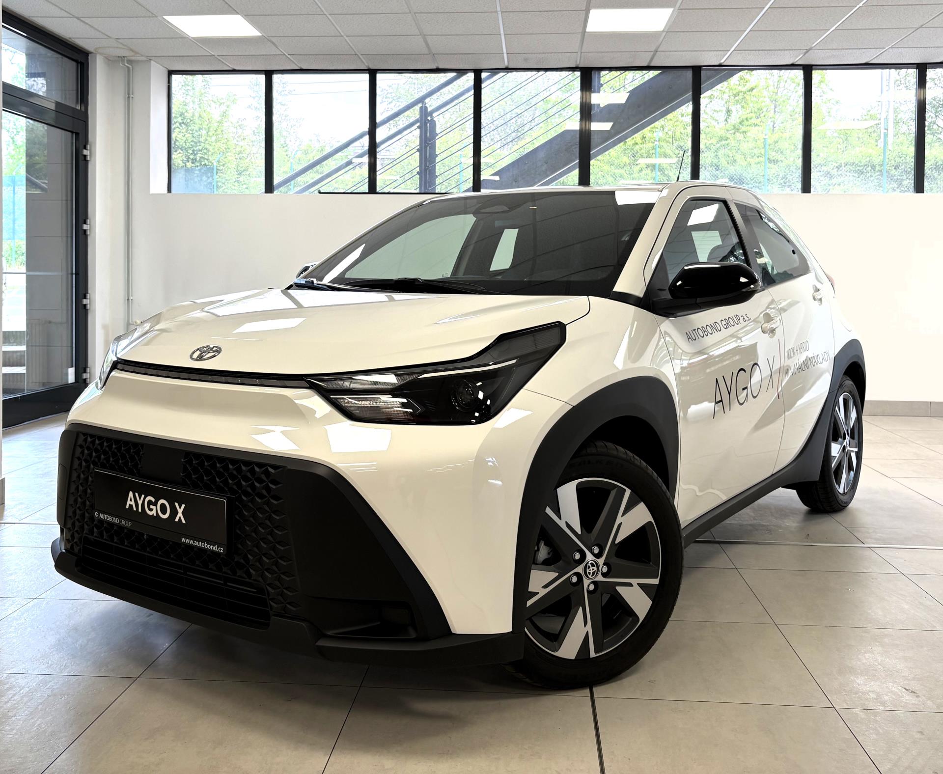 Toyota Aygo X 1.5L HEV CVT Comfort !SKLADEM!