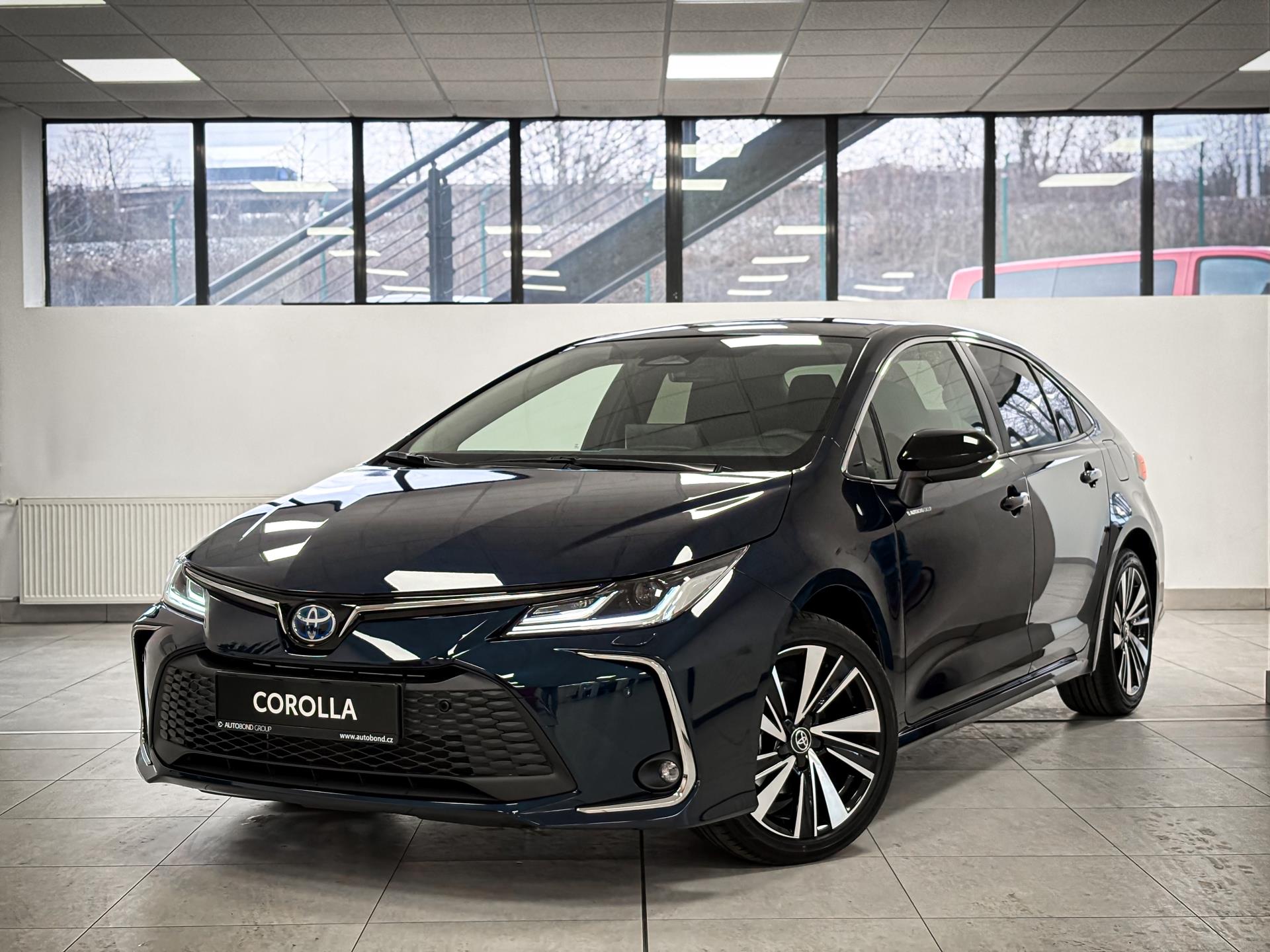 Toyota Corolla  1,8 Hybrid Style !SKLADEM!