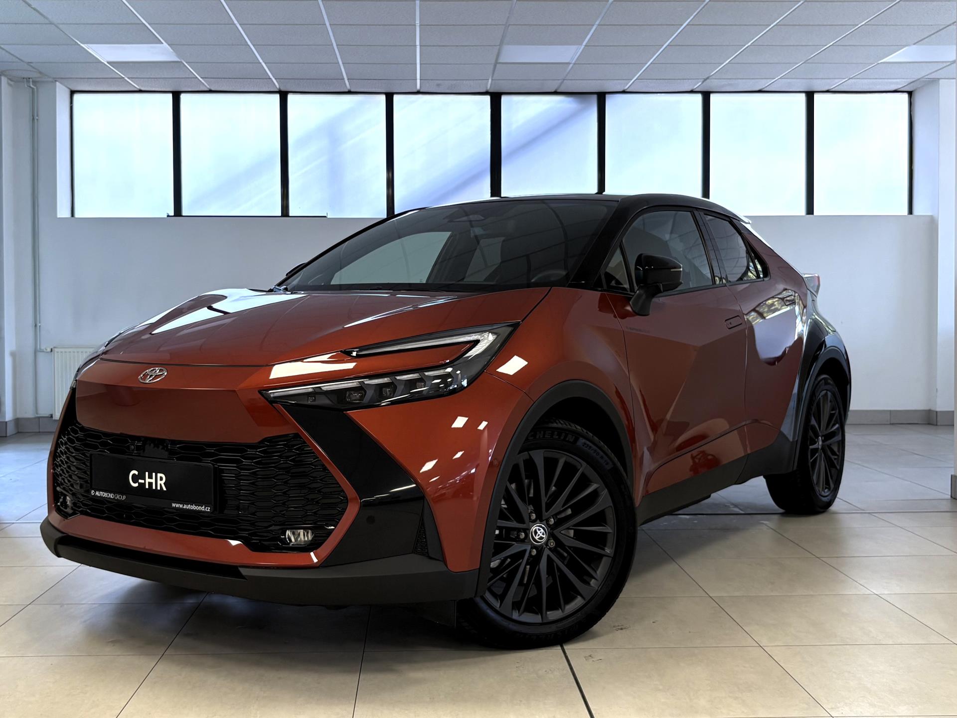 Toyota C-HR Tokyo Edition, 2,0 L.,Plug-in Hybrid