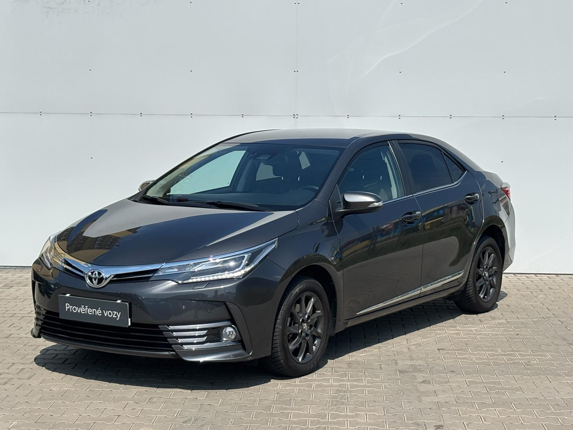 Toyota Corolla 1.6 VVT-i Active Trend Led