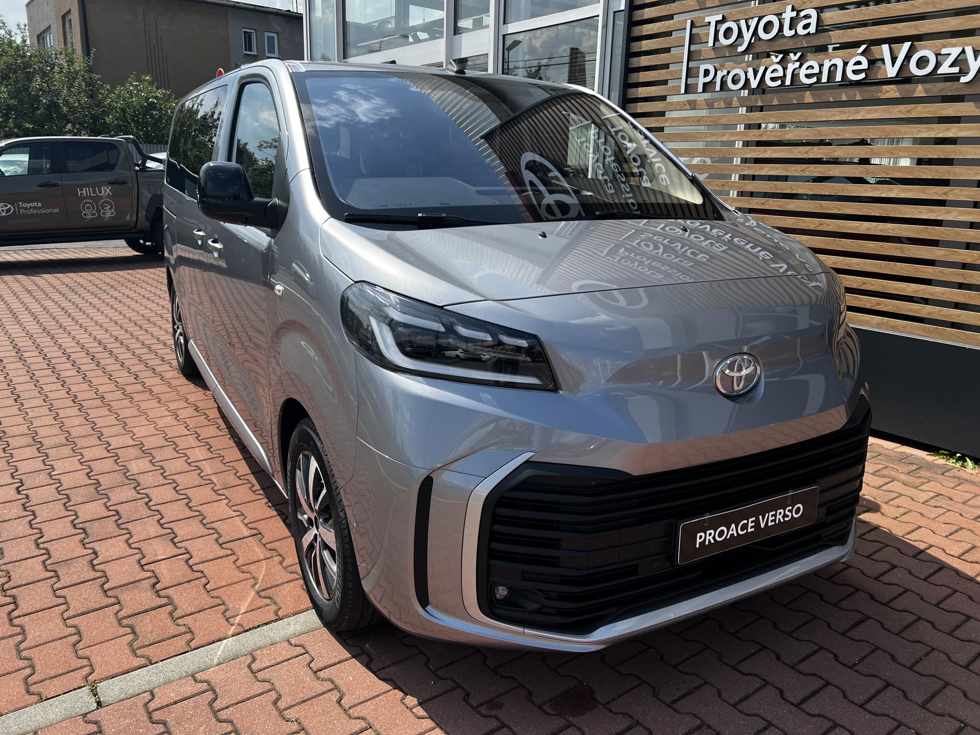 Toyota Proace Verso 2,2D 150K 6MT BUSINESS + COMFORT 8MÍST