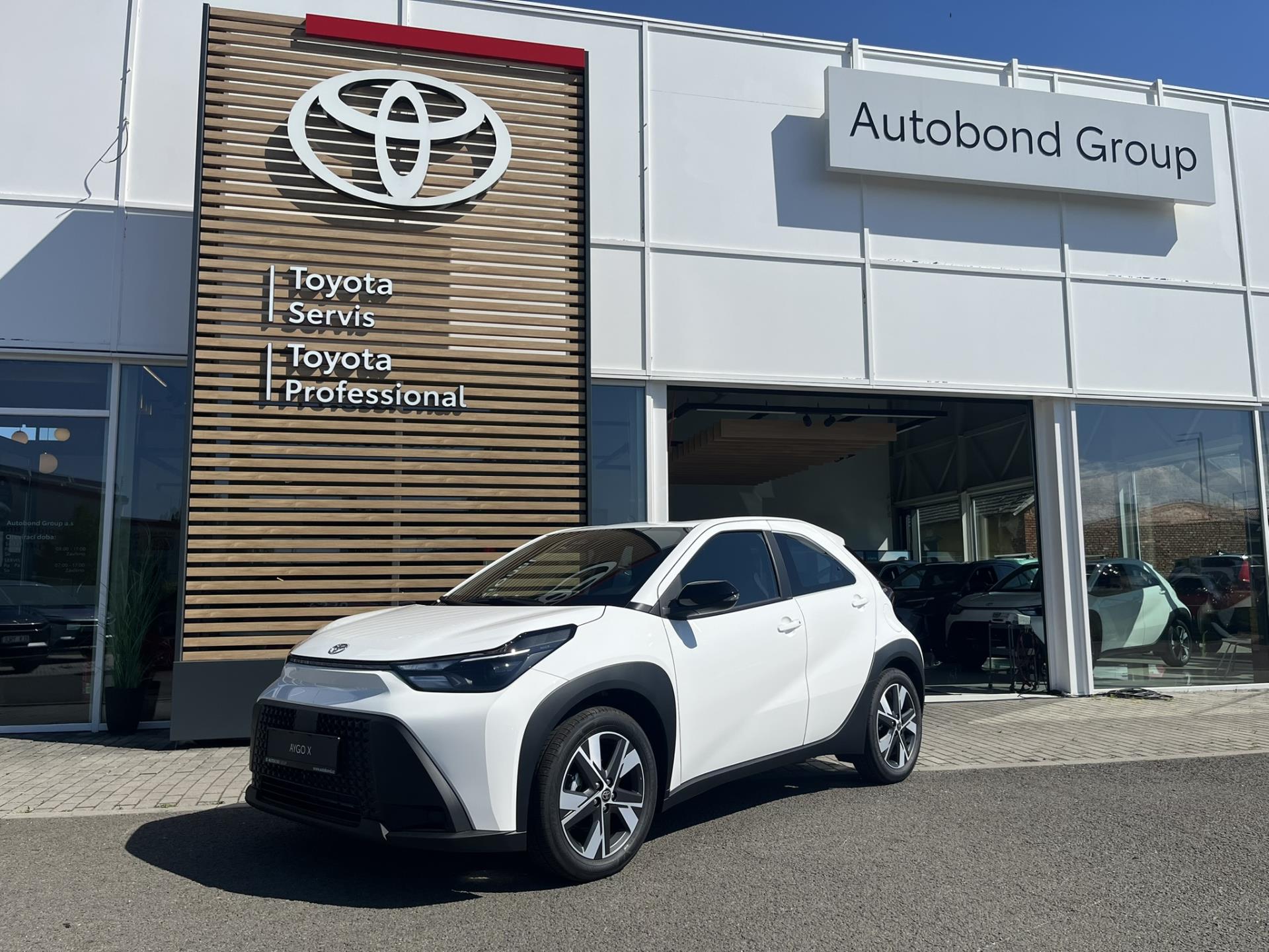 Toyota Aygo X 1,5 HEV COMFORT