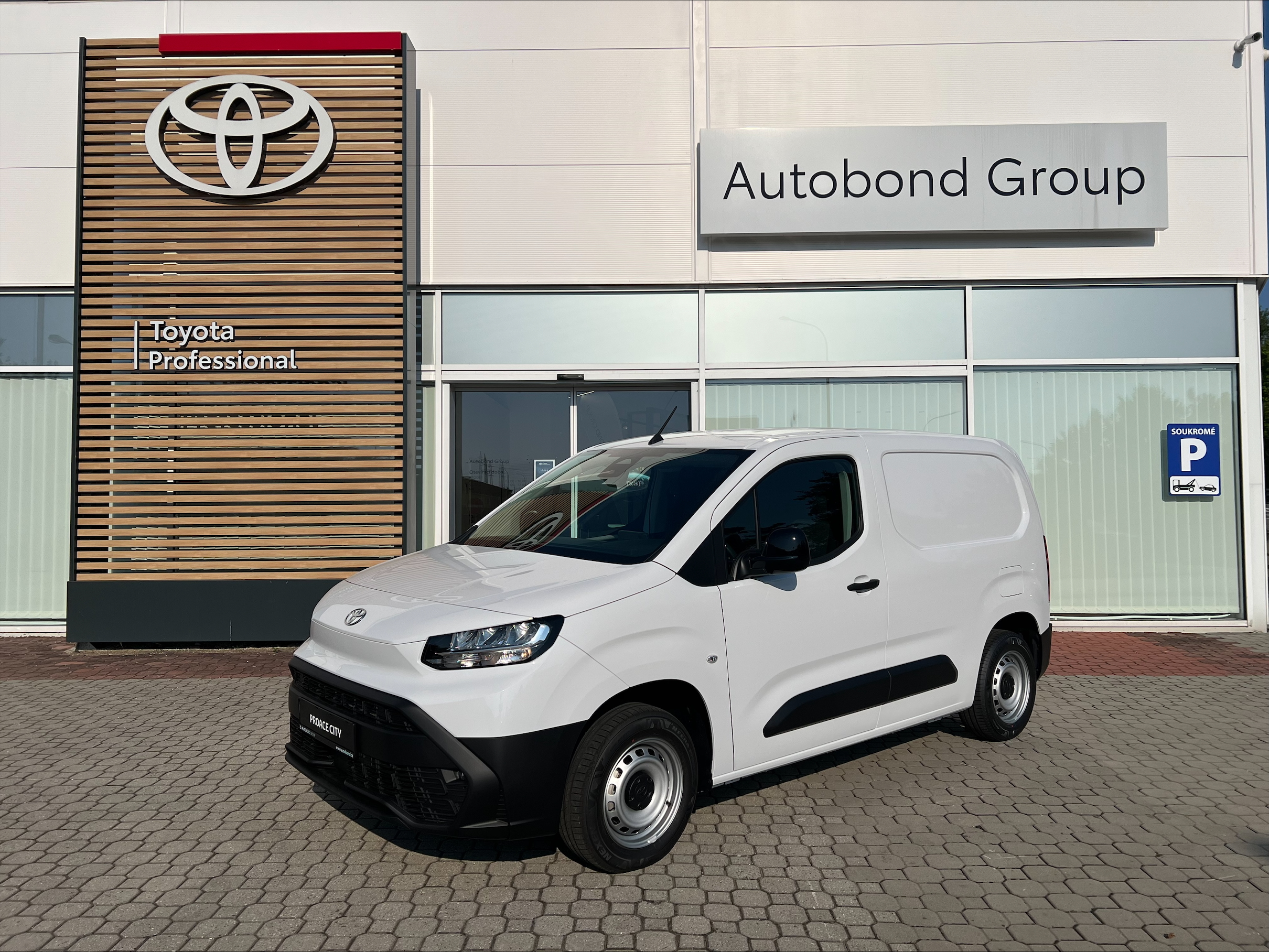 Toyota Proace City 1.2T Active 2S Short