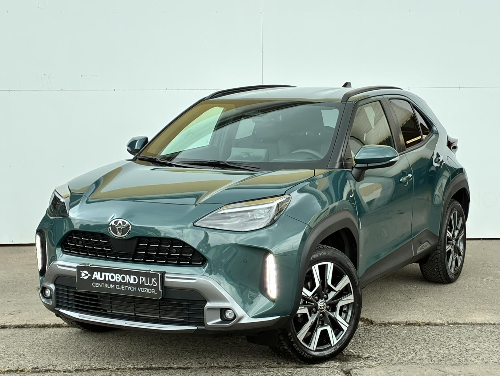 Toyota Yaris Cross 1.5 HSD 130k e-CVT AWD Executive