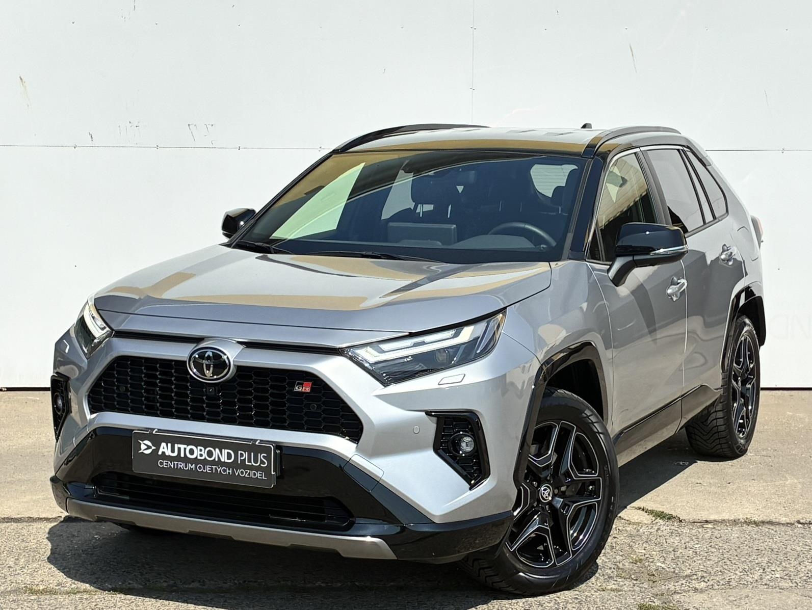 Toyota RAV4 2.5 HSD e-CVT AWD GR-Sport Tažné
