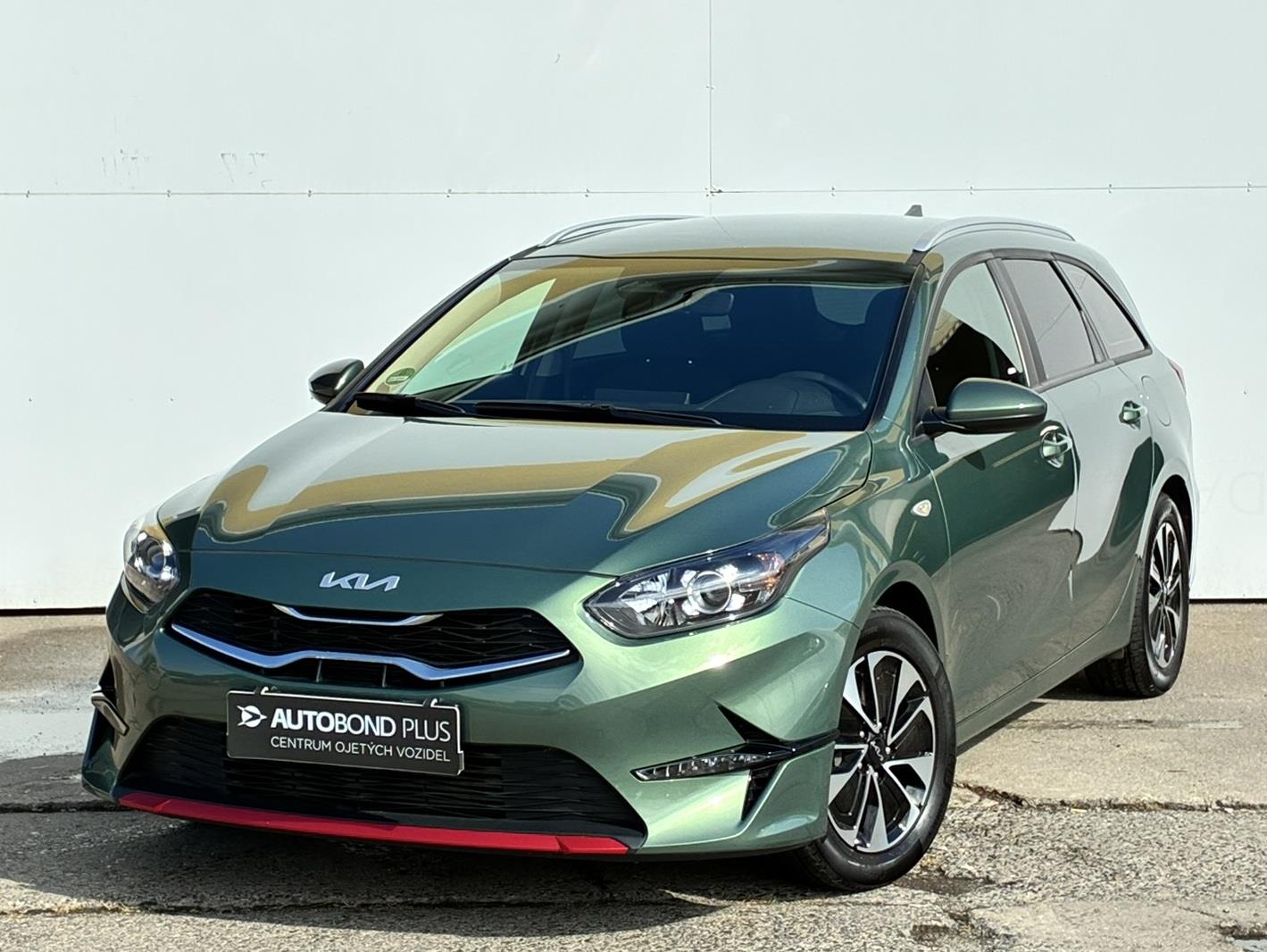 KIA Ceed 1.5 T-GDi 103kW SPIN
