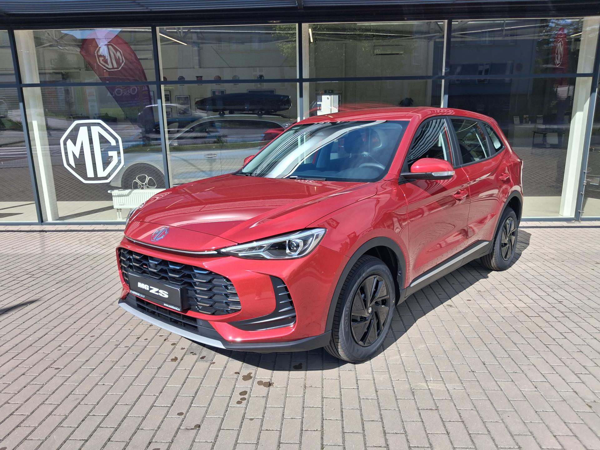 MG ZS ESSENTIAL Hybrid+ 145kW 4AT