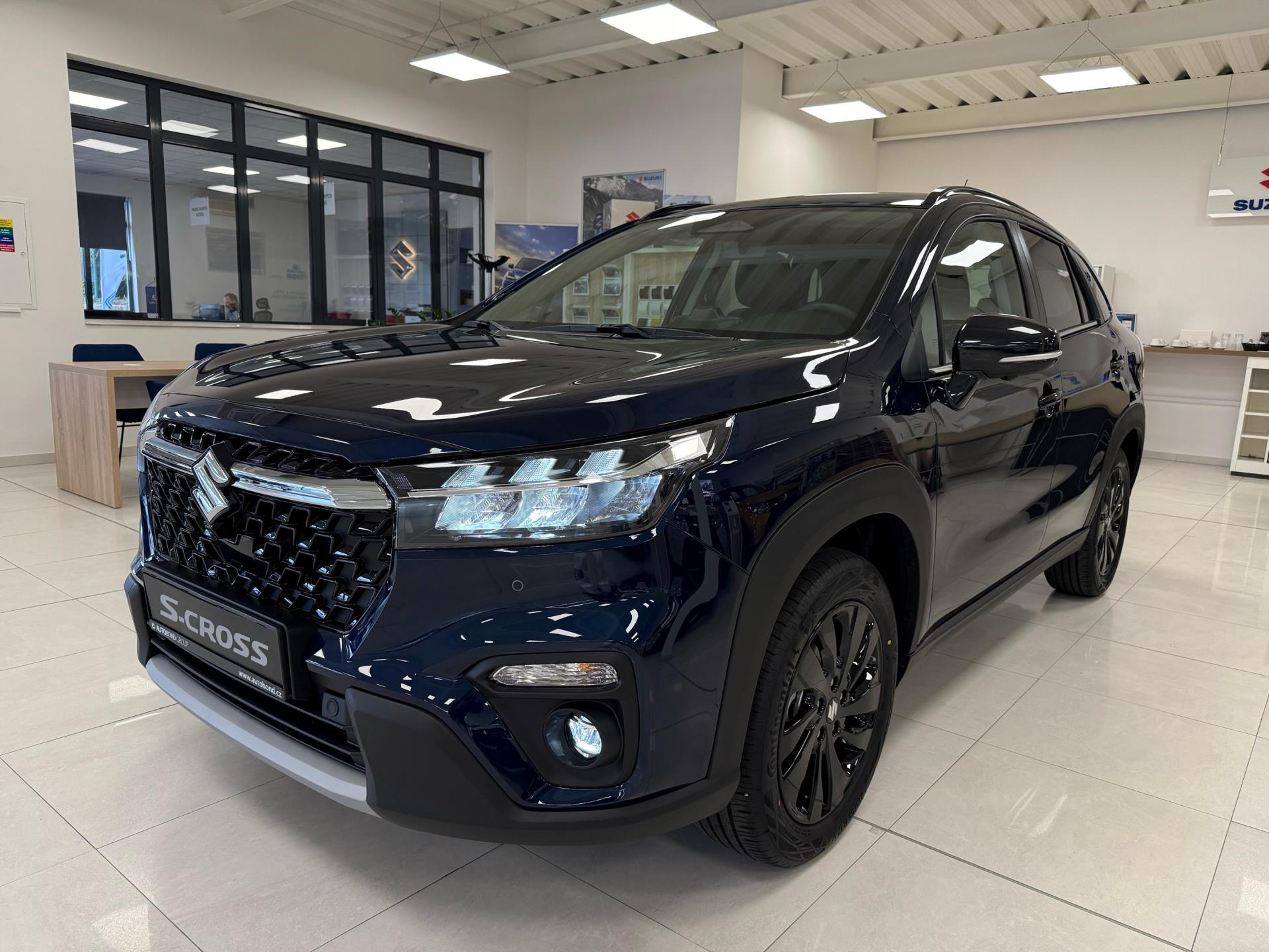 Suzuki S-Cross ELEGANCE 1,4 M/T 4×4 BE
