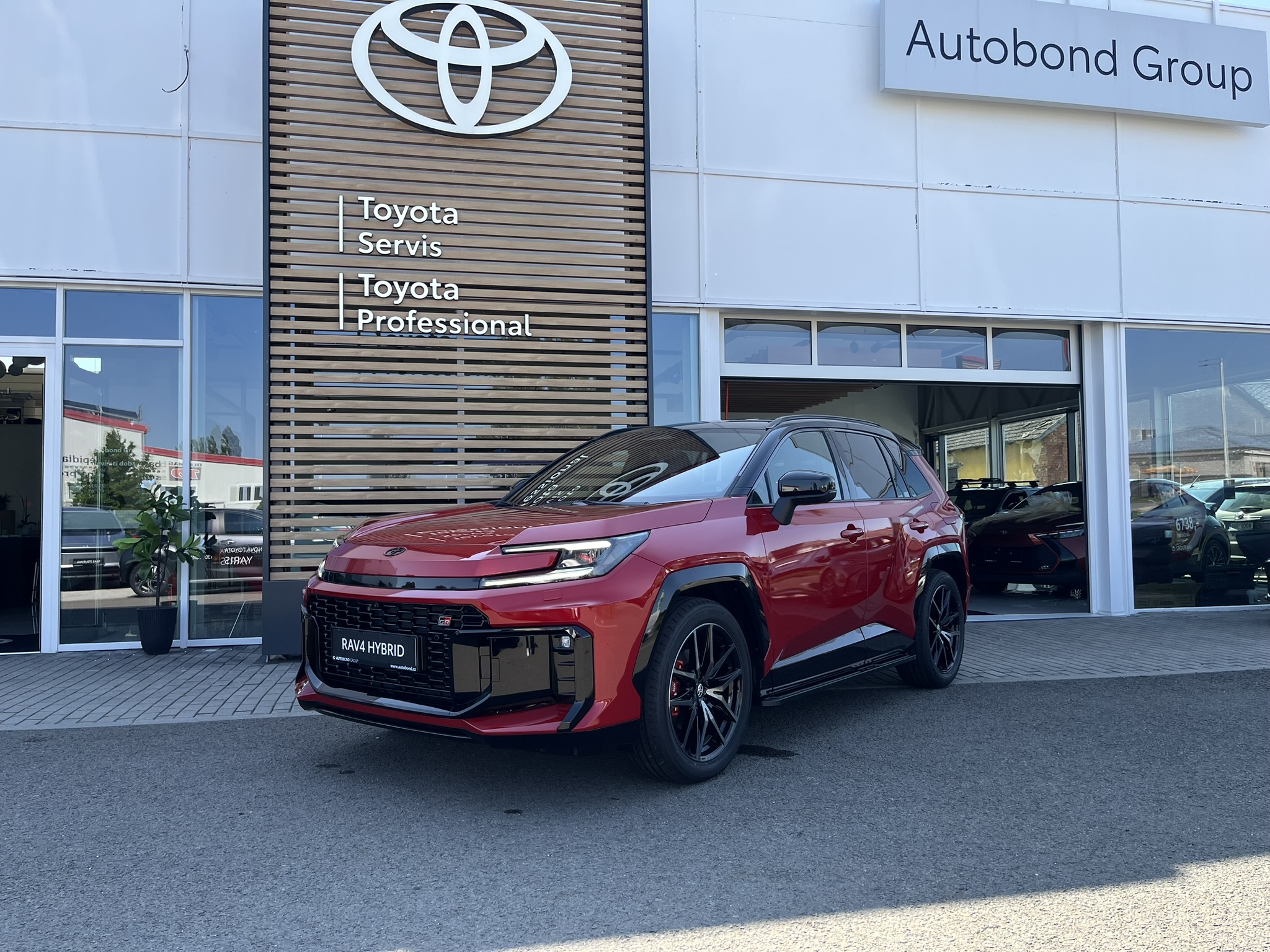 Toyota RAV4 2.5L HEV 4×4 GR SPORT