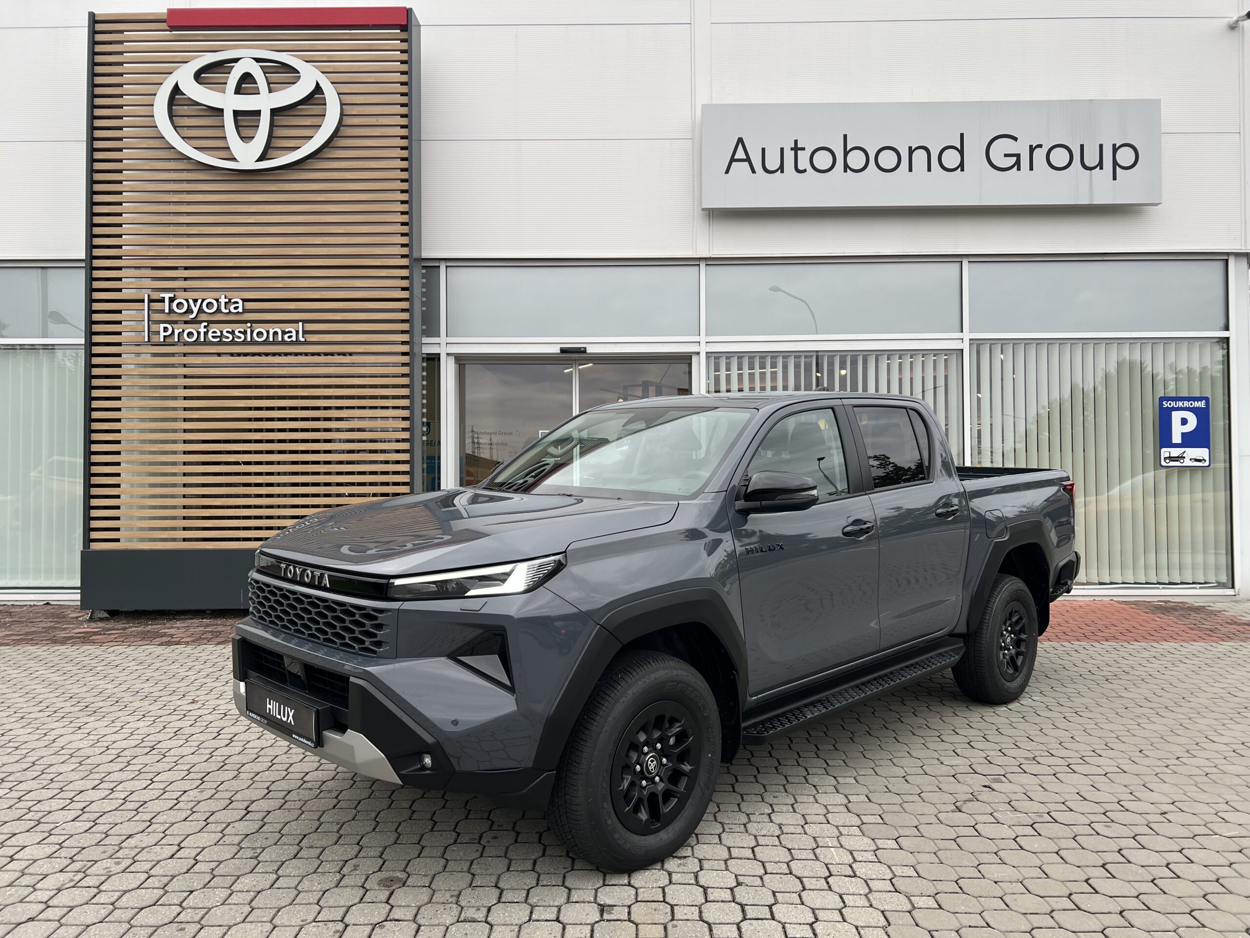 Toyota Hilux 2.8D MHEV 6AT Active 4×4