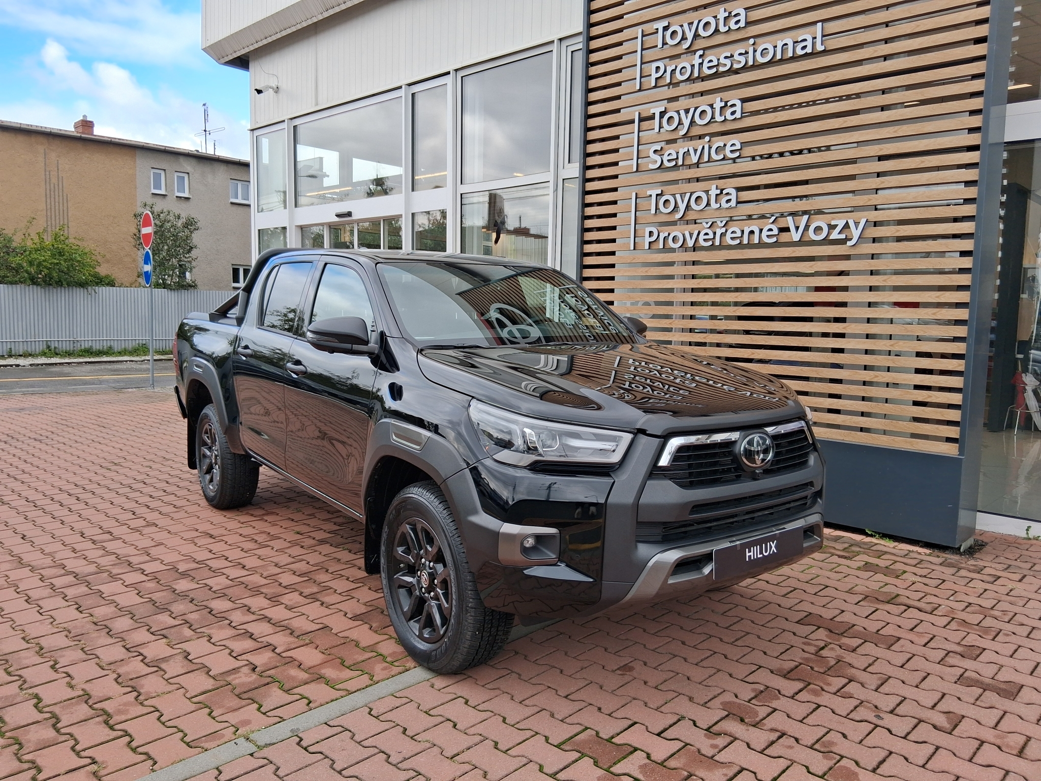 Hilux MY25